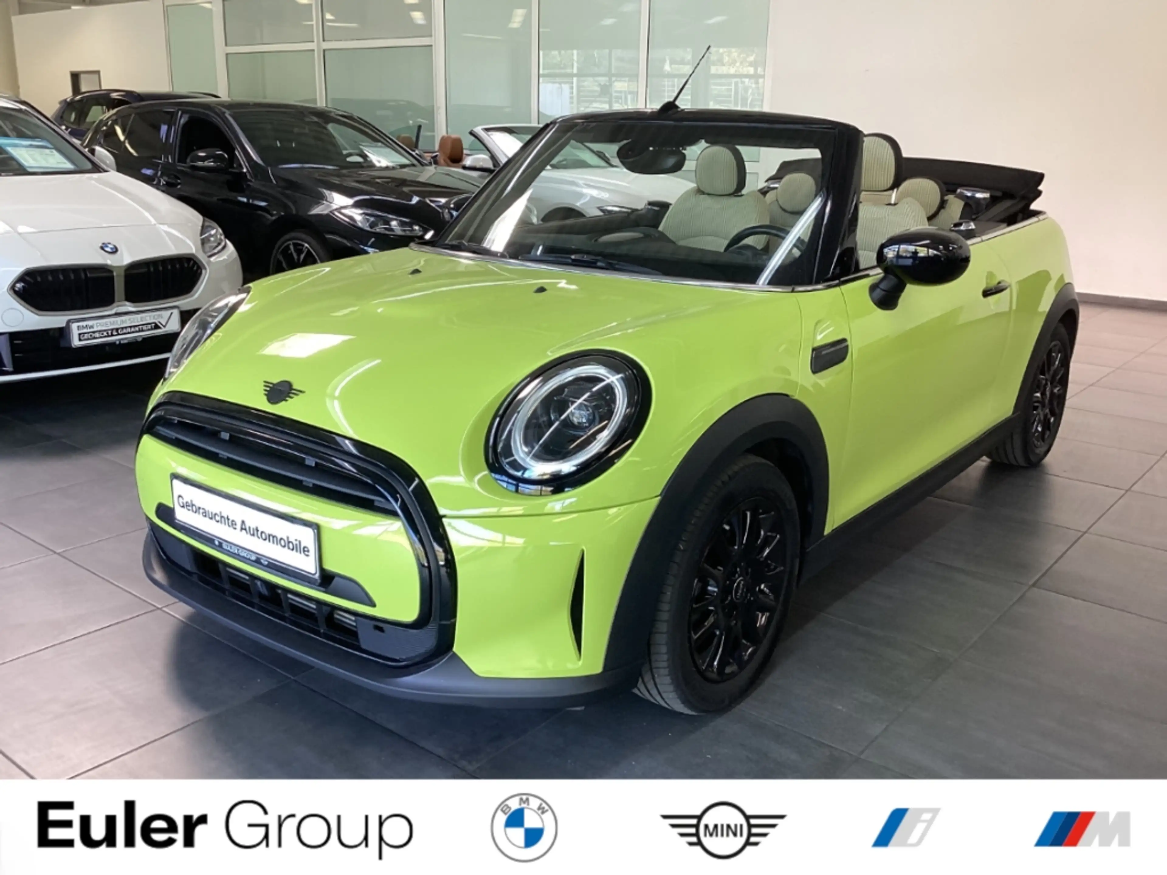 MINI Cooper Cabrio Classic Trim LED DAB Sports. SHZ LMR PDC Tempomat