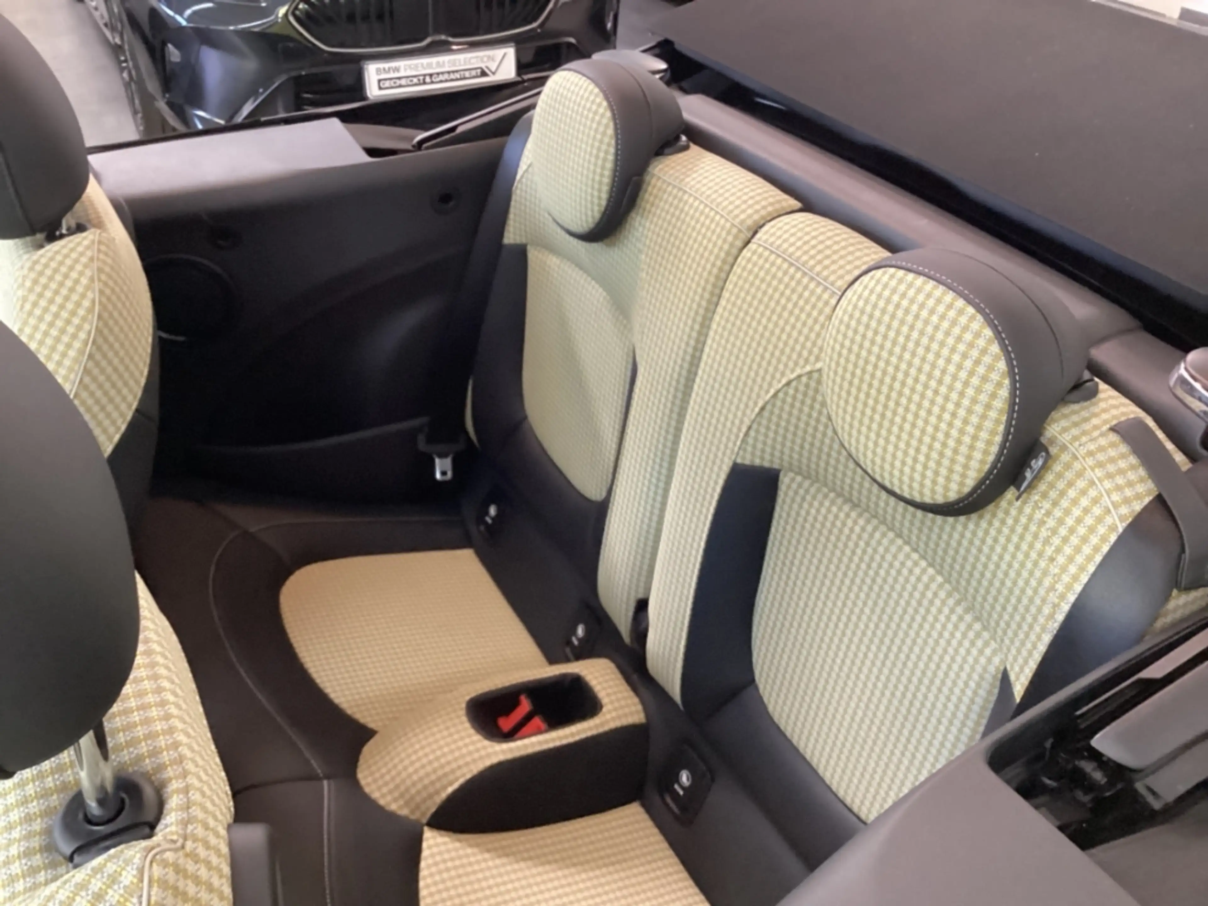 MINI Cooper Cabrio Classic Trim LED DAB Sports. SHZ LMR PDC Tempomat — photo 10