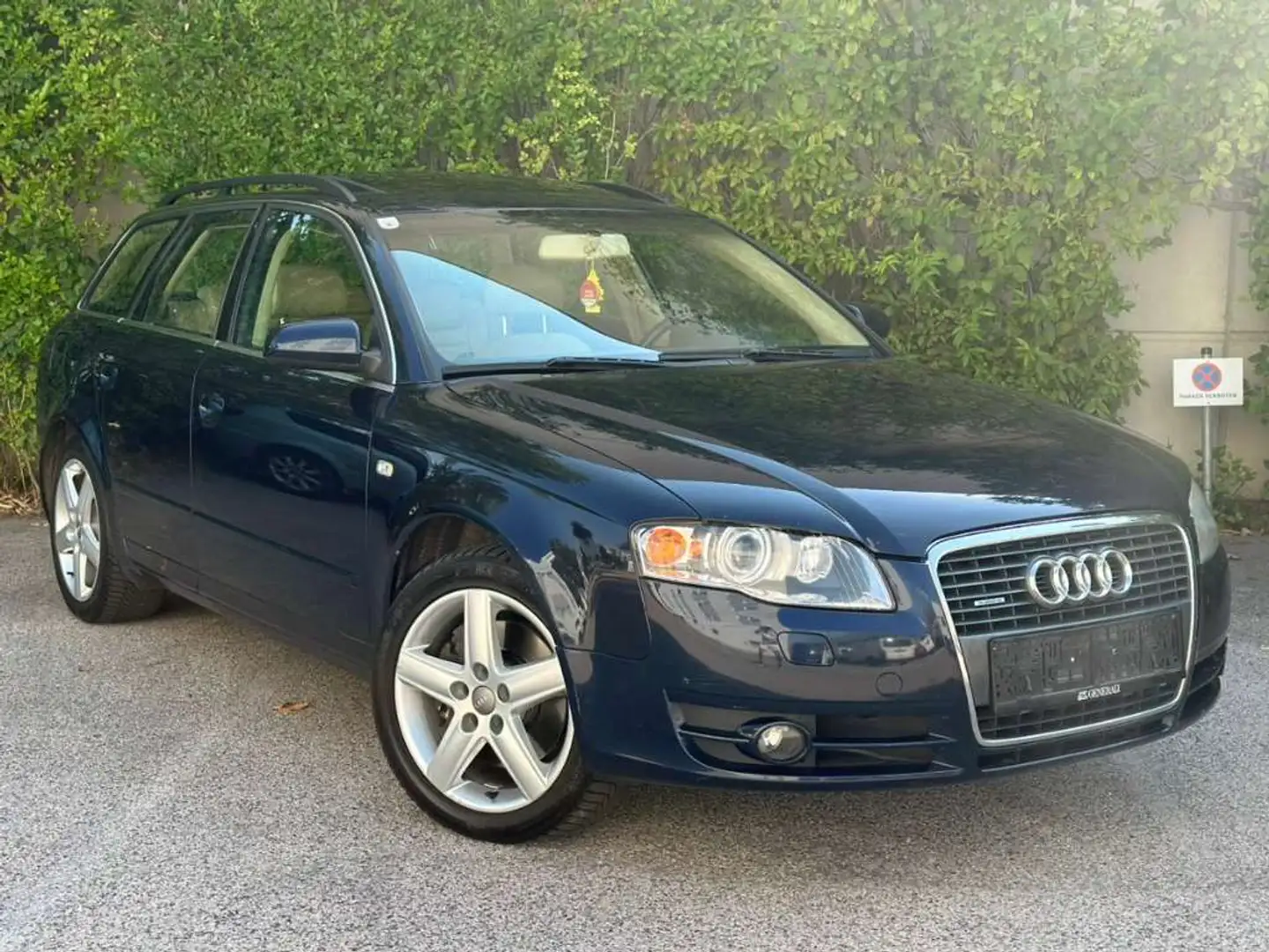 Audi A4 A4 Avant 3,0 TDI V6 quattro Tiptr. DPF Blau - 2