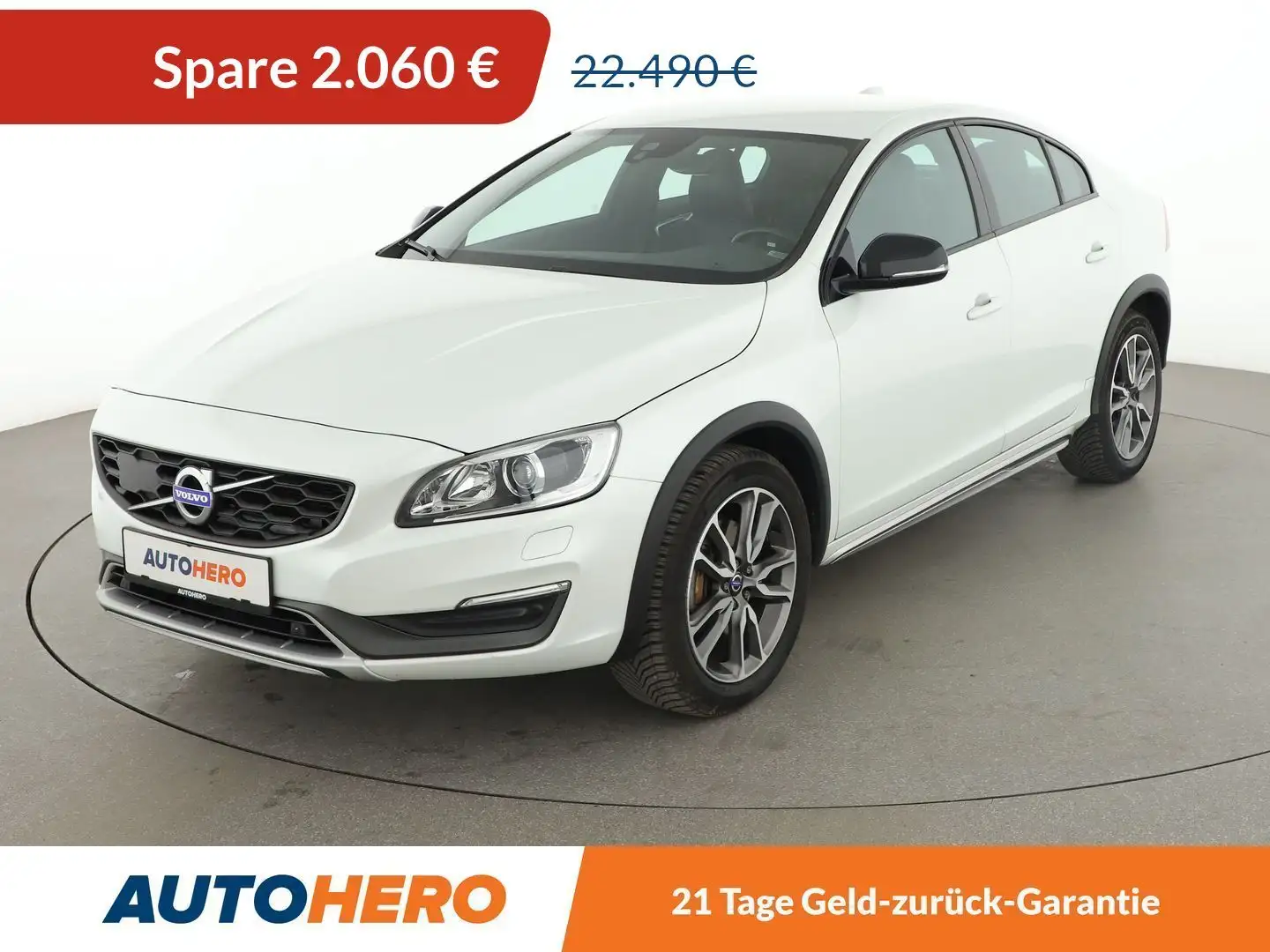 Volvo S60 Cross Country 2.4 D4 Summum AWD Aut.*NAVI*BiXENON*PDC*SHZ*TEMPO* Weiß - 1