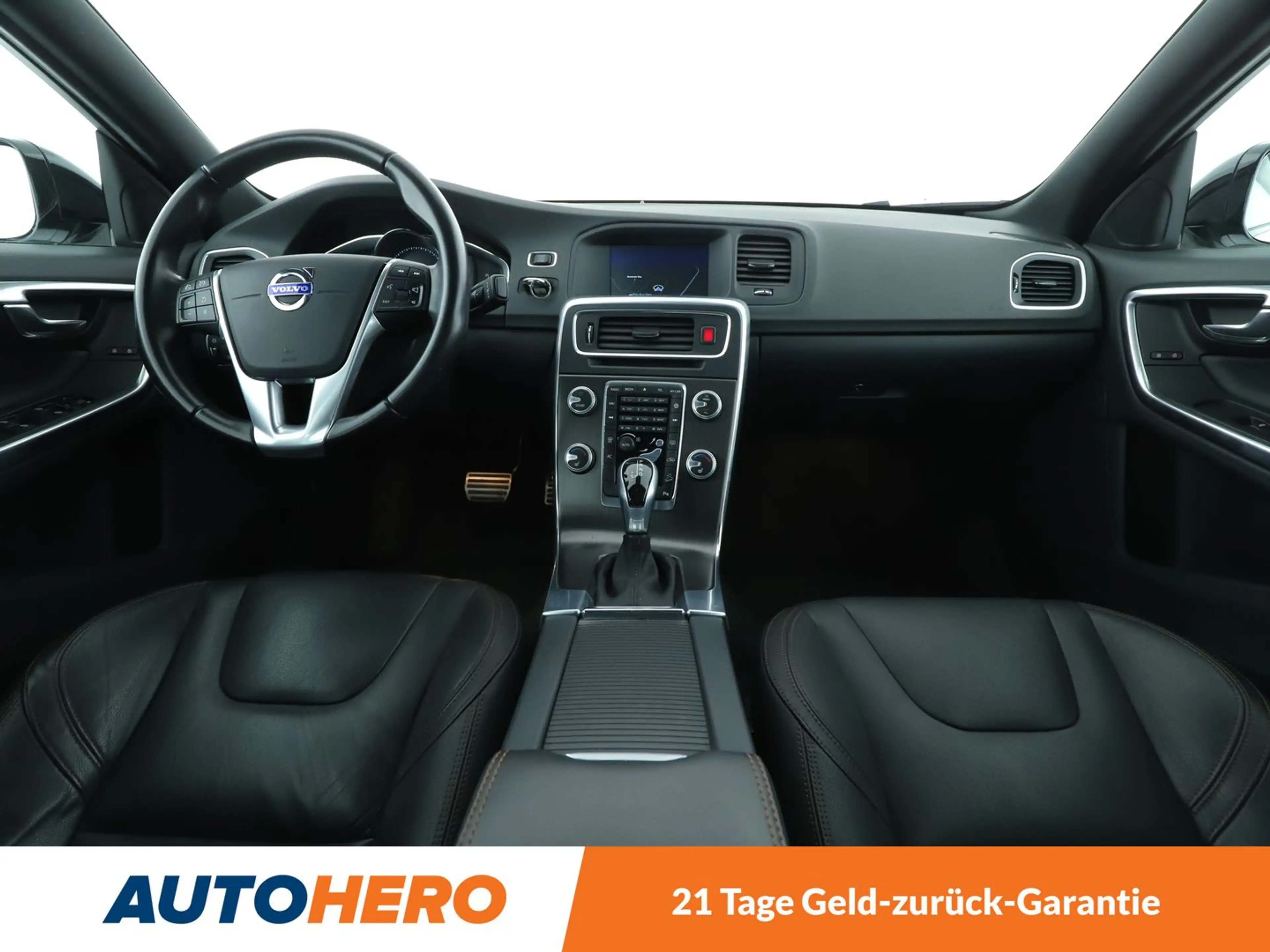 Volvo S60 Cross Country 2.4 D4 Summum AWD Aut.*NAVI*BiXENON*PDC*SHZ*TEMPO* — photo 12