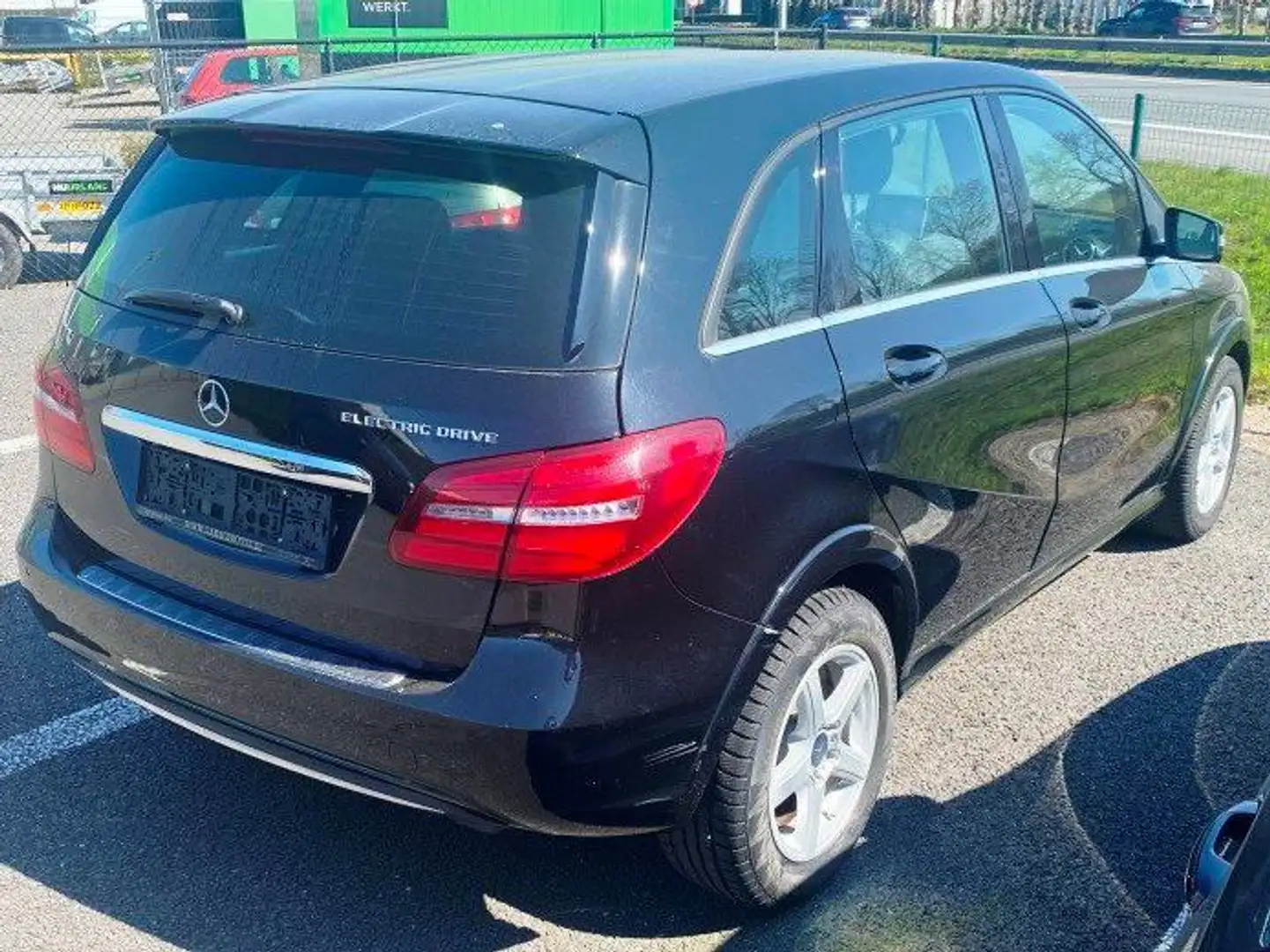 Mercedes-Benz B Electric Drive Urban + PTS/cam/GPS/bi-xenon/alu... Negru - 2