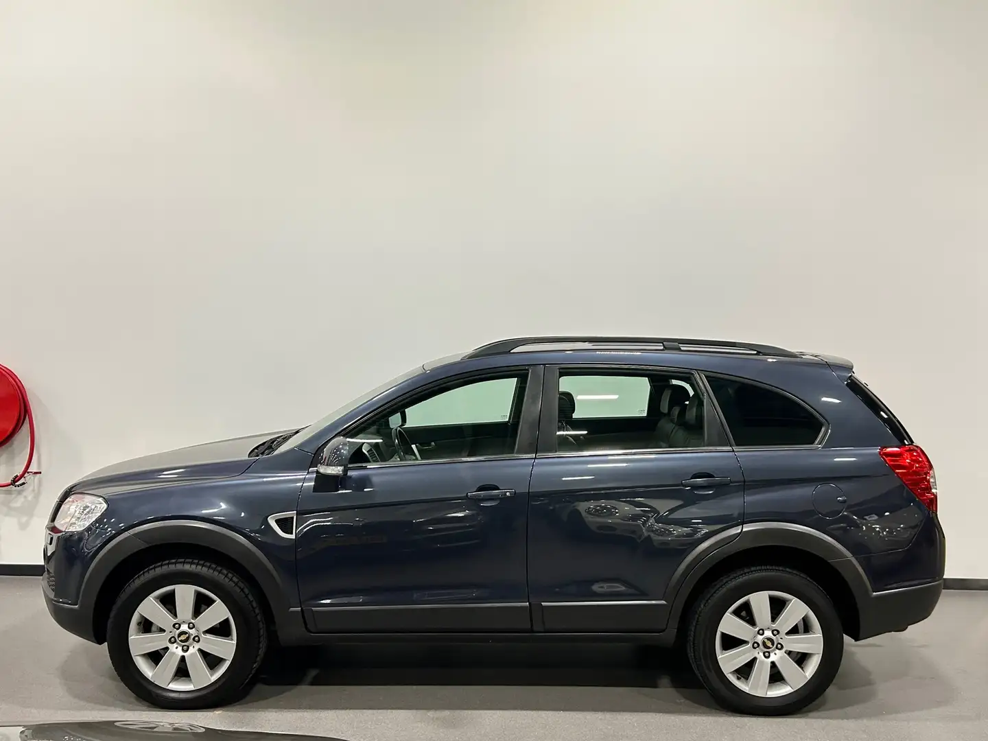Chevrolet Captiva 3.2i Executive Automaat 4wd | 7 persoons | Trekhaa Gris - 2