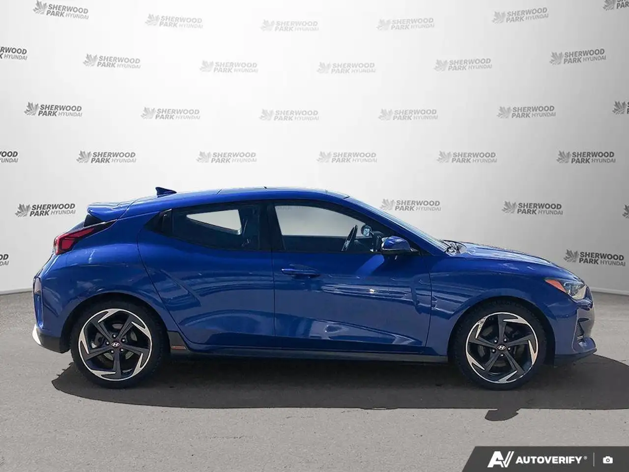 Hyundai VELOSTER снимка Hyundai VELOSTER