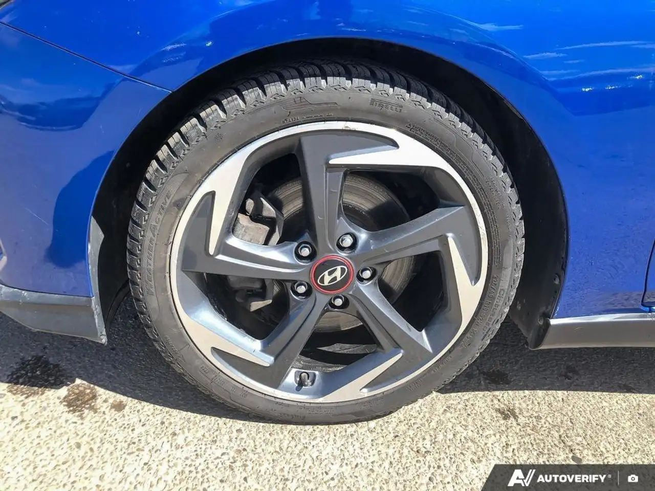Hyundai VELOSTER снимка Hyundai VELOSTER