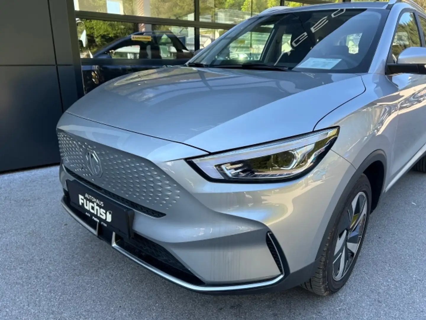 MG ZS ZS EV Comfort 51kwH Silber - 2