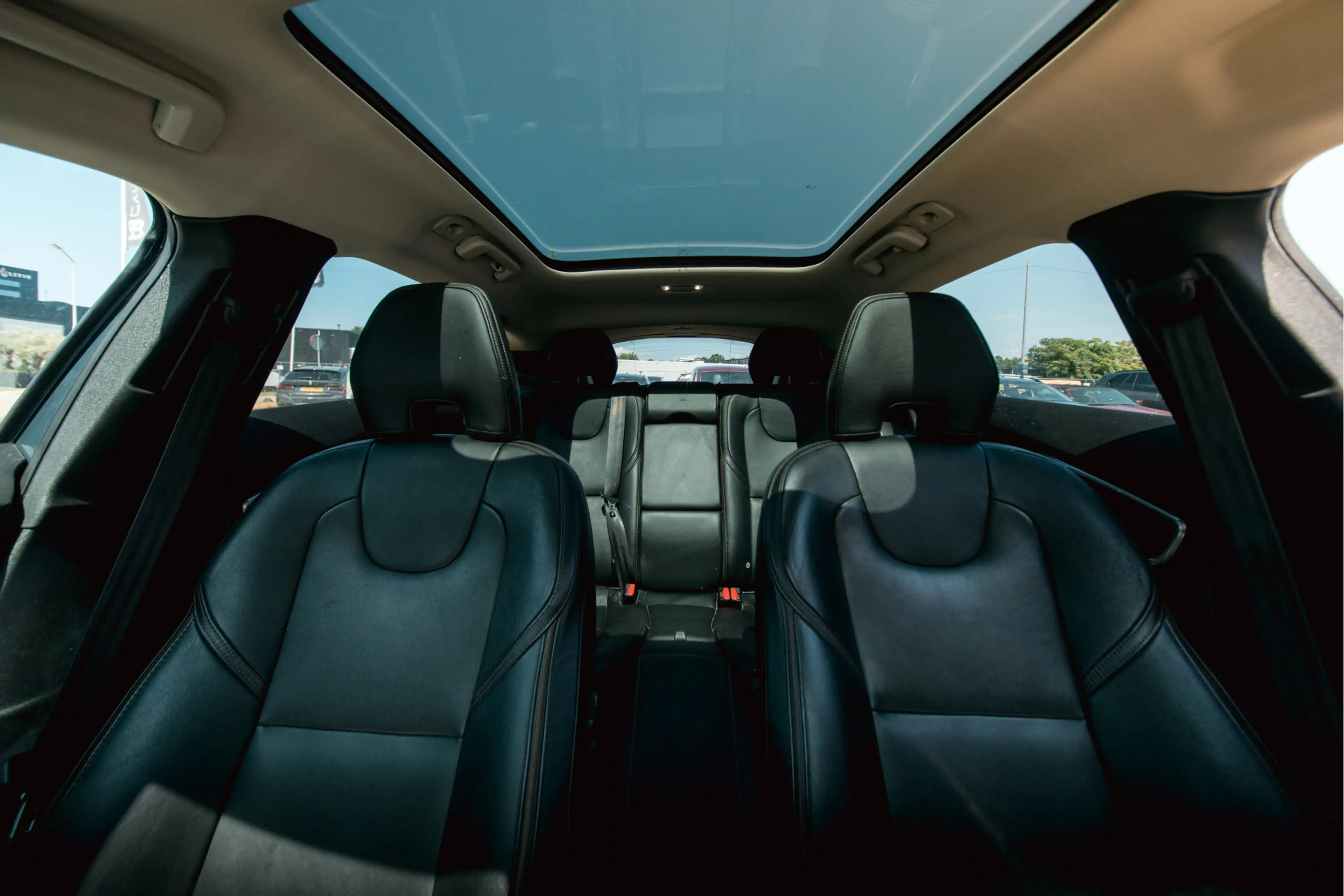 Volvo V40 Cross Country 1.5 T3 Polar+ Luxury — photo 13