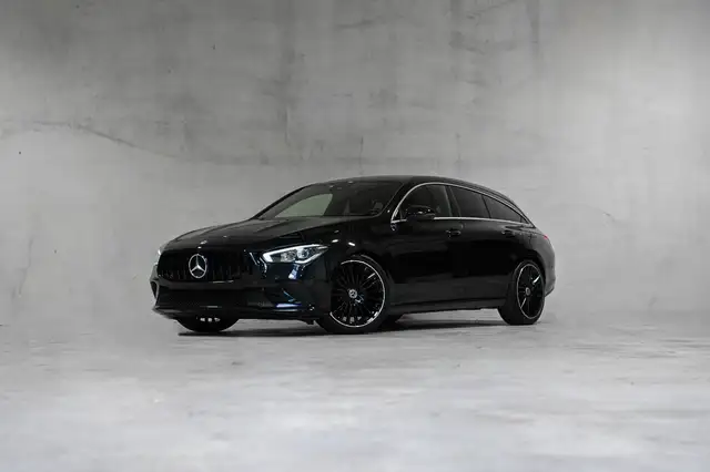 Mercedes-Benz CLA 200 ✖️ 19' AMG | APPLE CARPLAY | FULL BLACK | TVA ✔️