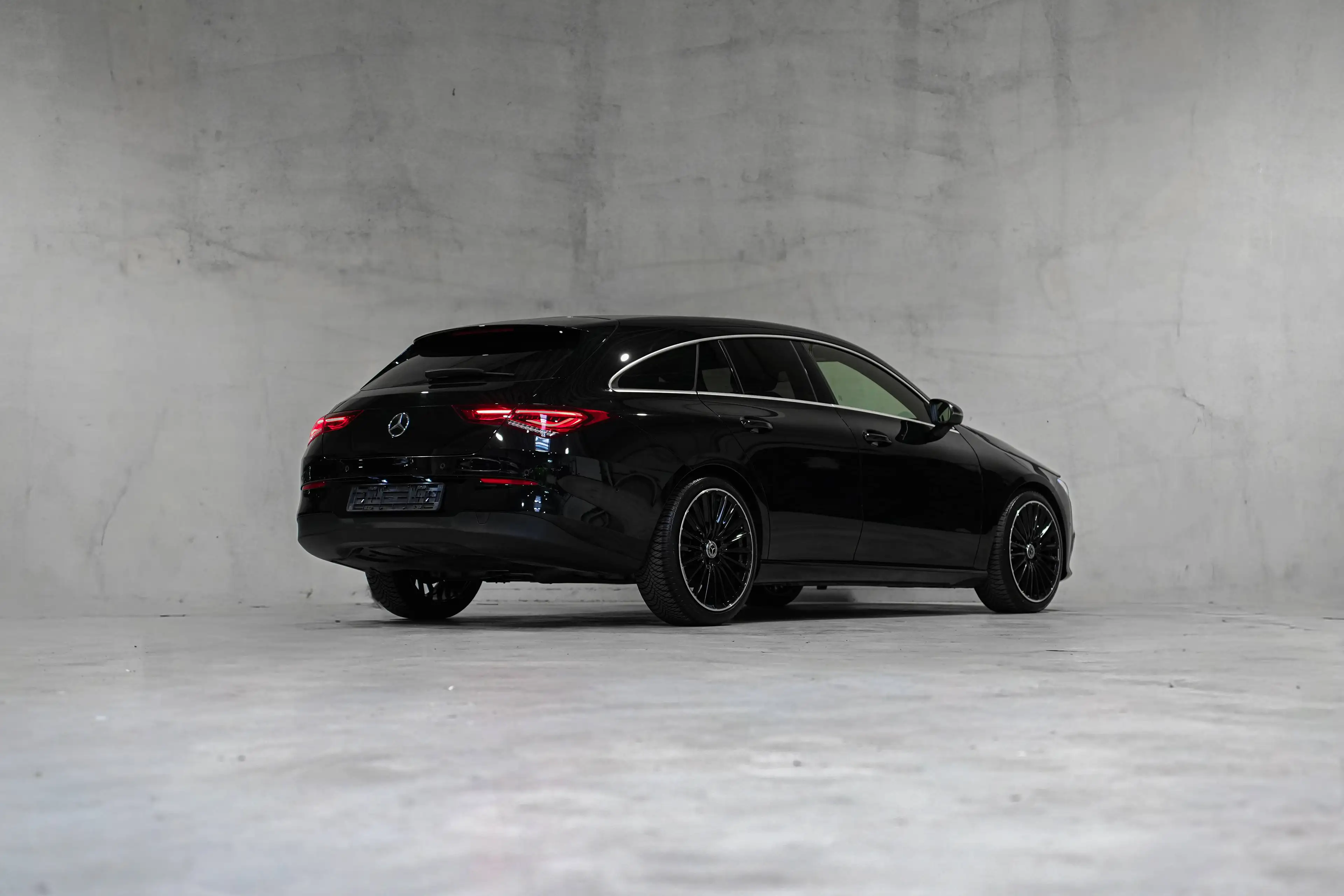 Mercedes-Benz CLA 200 ✖️ 19' AMG | APPLE CARPLAY | FULL BLACK | TVA ✔️ — photo 4