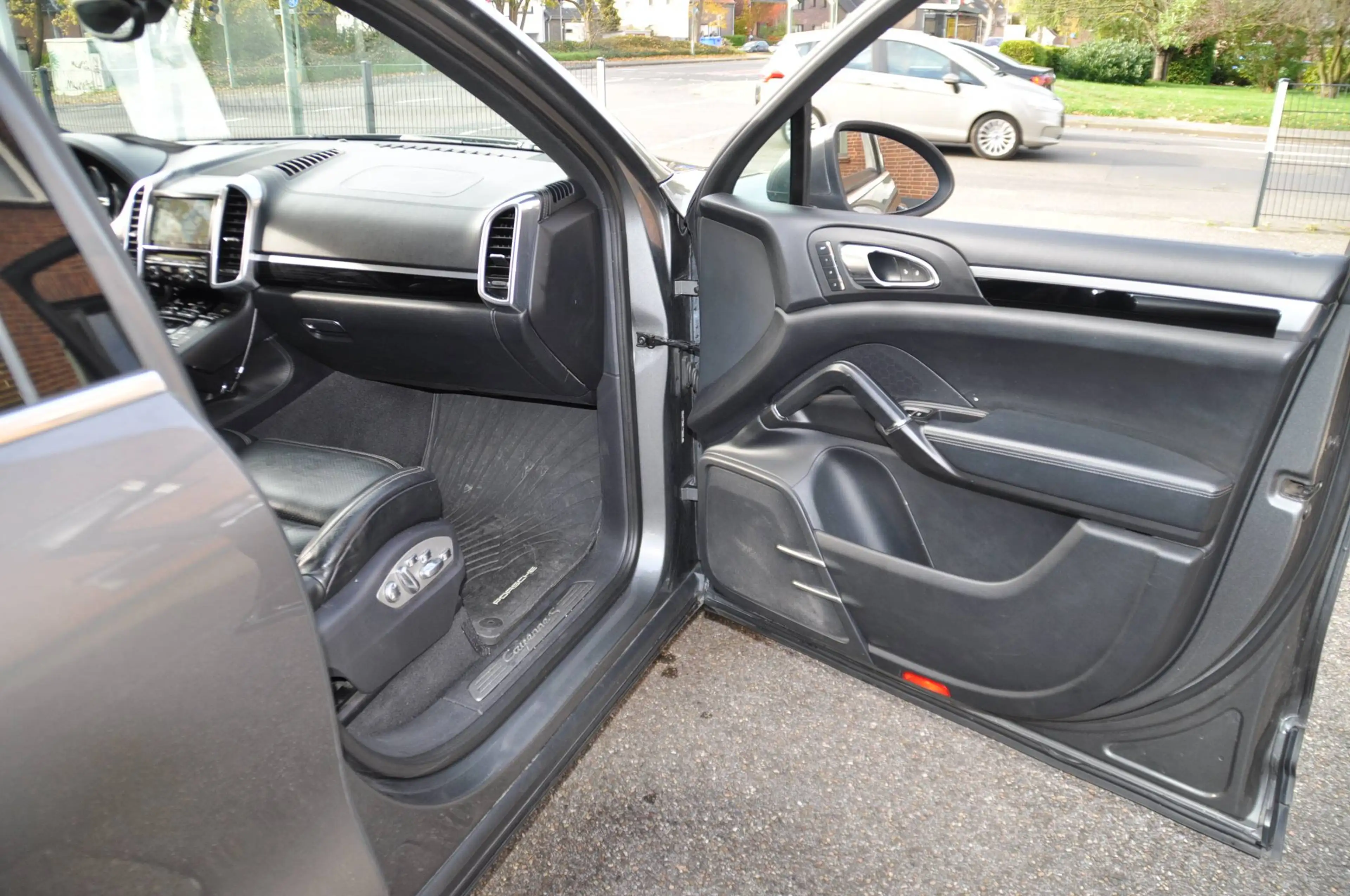 Porsche Cayenne Cayenne Diesel S Diesel Tiptronic Pano. RK, AHK etc — photo 13