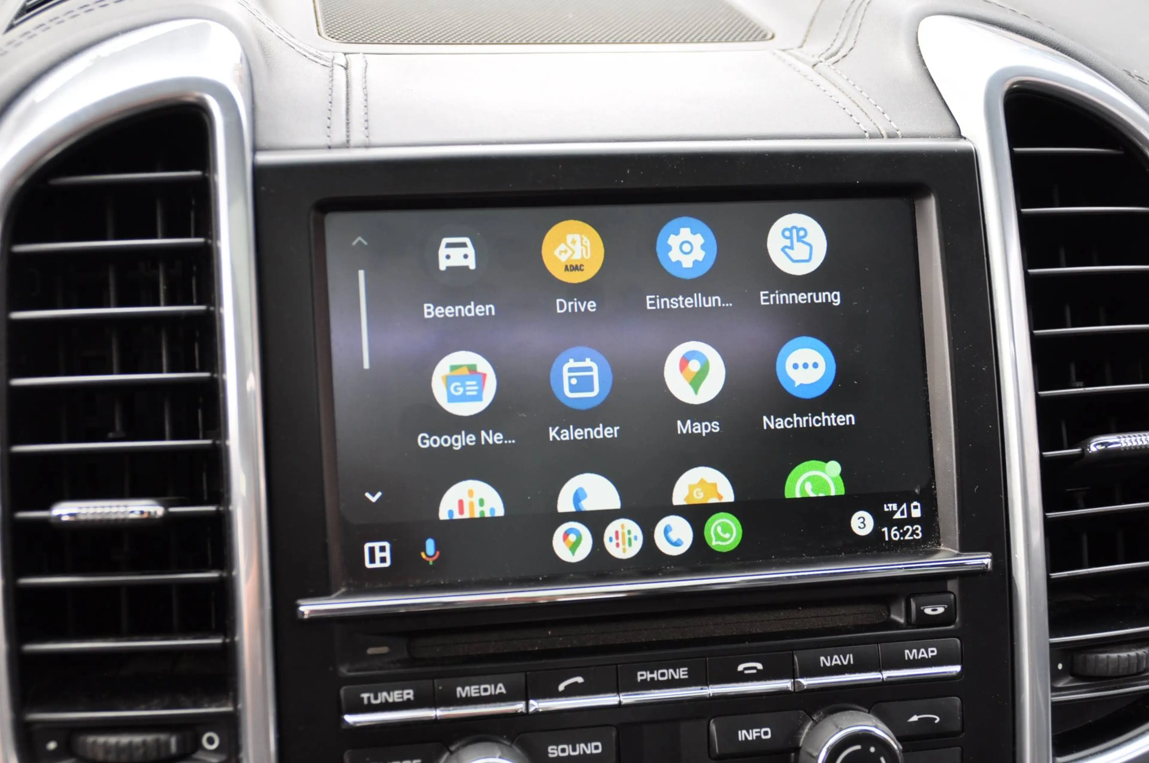 Porsche Cayenne Cayenne Diesel S Diesel Tiptronic Pano. RK, AHK etc — photo 3
