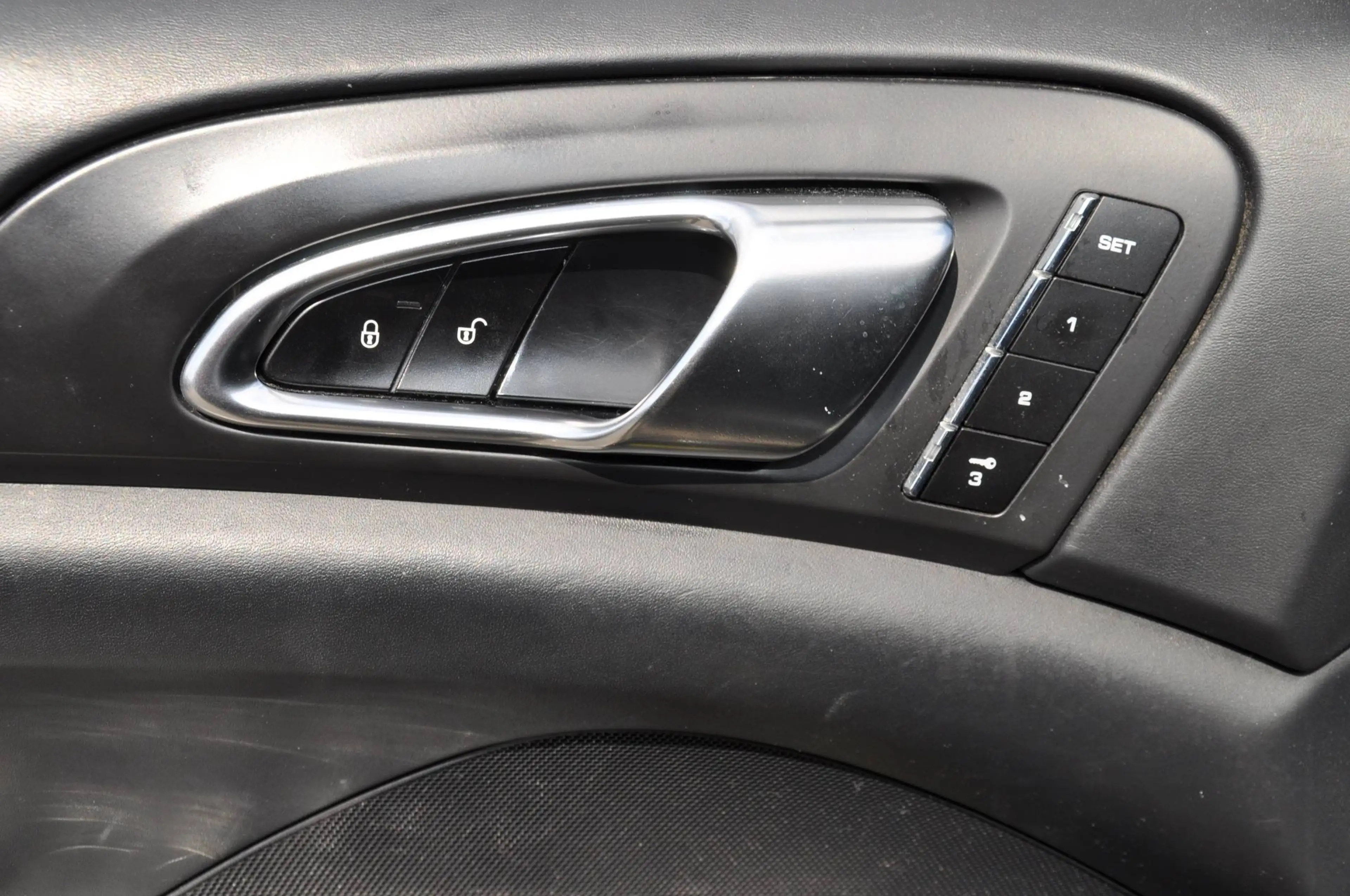 Porsche Cayenne Cayenne Diesel S Diesel Tiptronic Pano. RK, AHK etc — photo 28