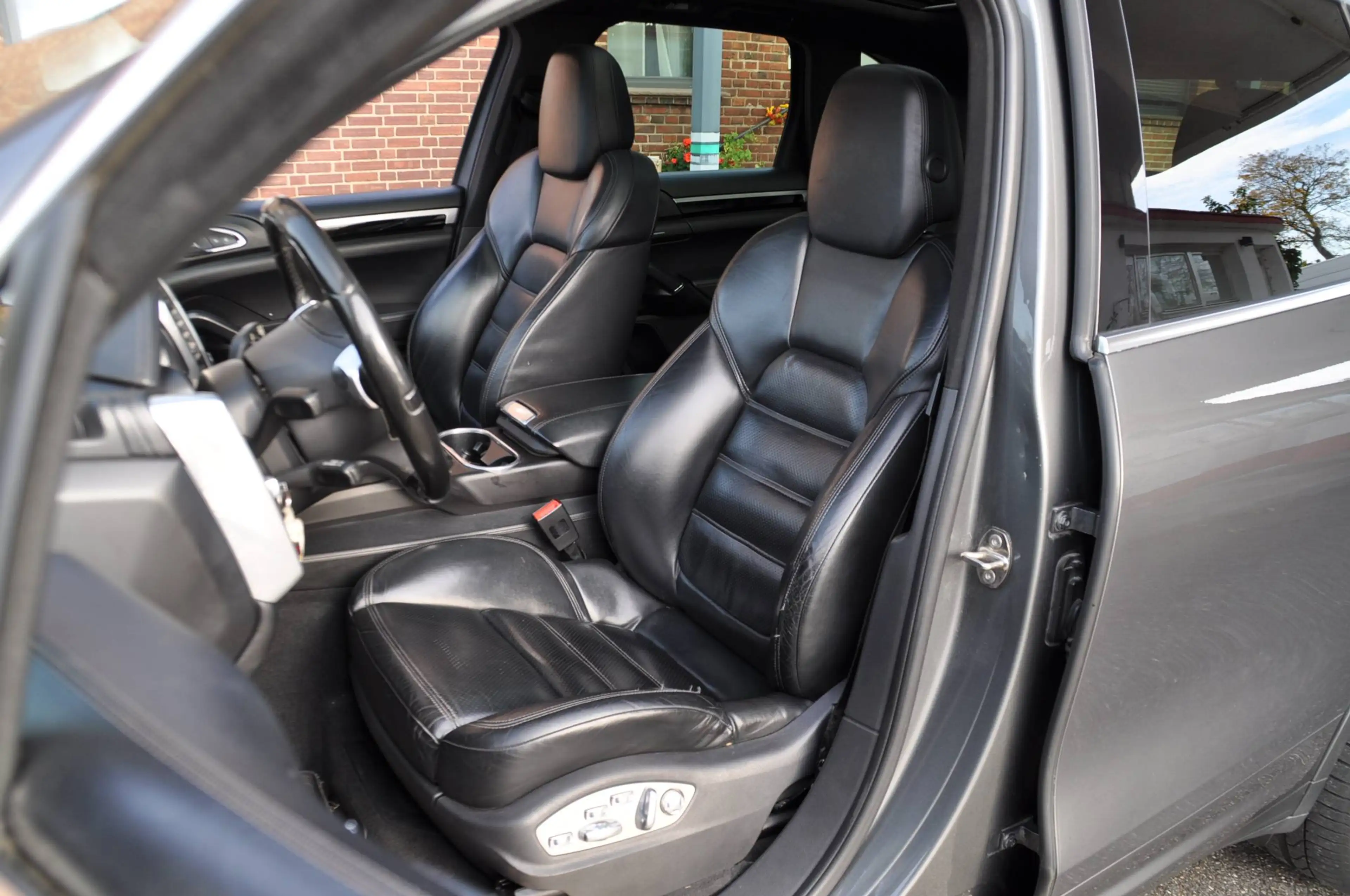 Porsche Cayenne Cayenne Diesel S Diesel Tiptronic Pano. RK, AHK etc — photo 9