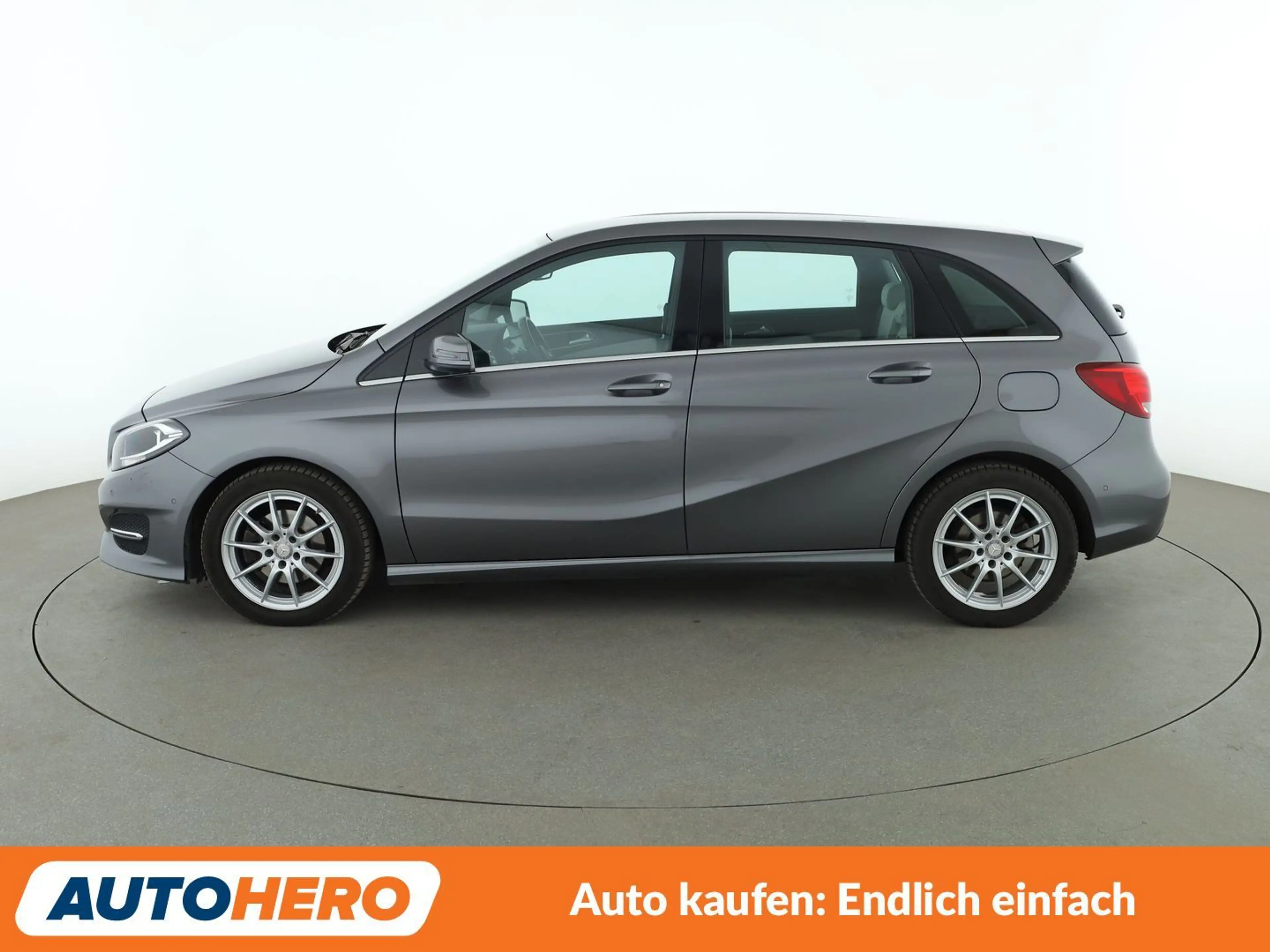Mercedes-Benz B 180 Style Aut.*NAVI*PDC*TEMPO*SHZ* — photo 3