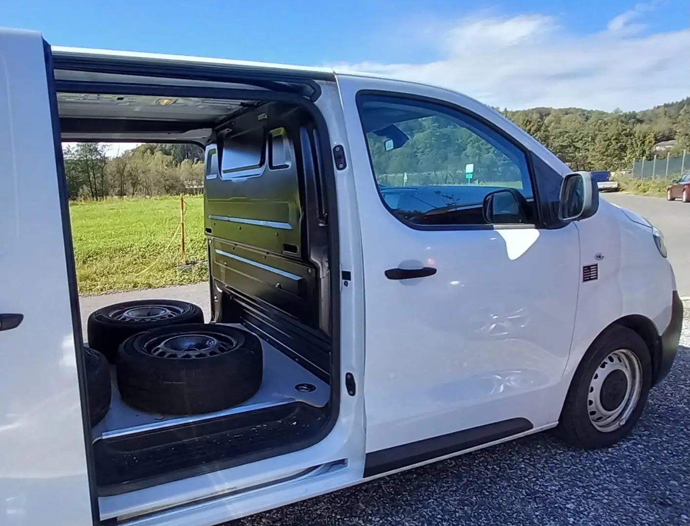 Peugeot Expert Van Weiß - 2