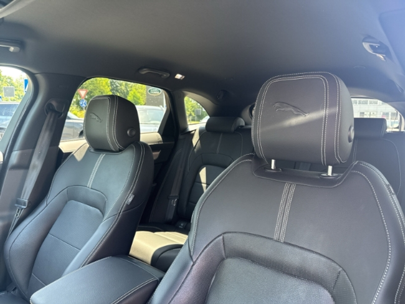 Jaguar F-Pace R-Dynamic S AWD AHK-el. klappb. Navi Leder Soundsy — photo 21