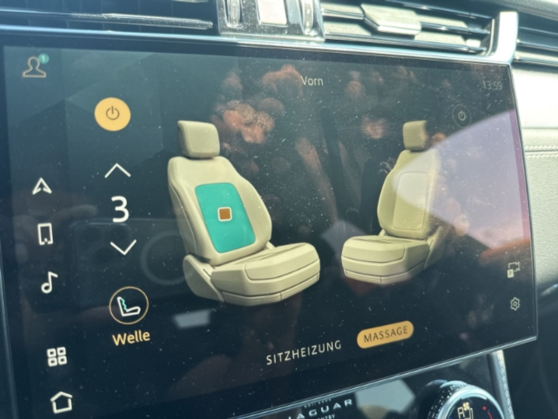 Jaguar F-Pace R-Dynamic S AWD AHK-el. klappb. Navi Leder Soundsy — photo 23