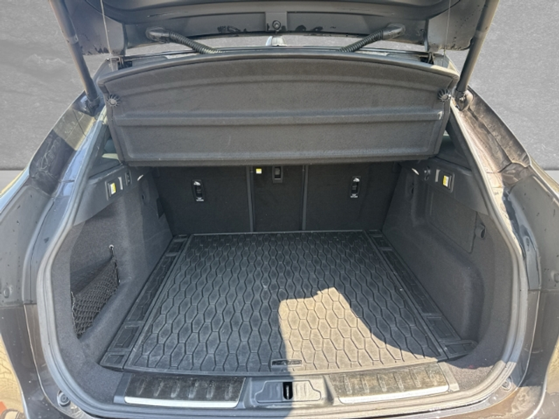 Jaguar F-Pace R-Dynamic S AWD AHK-el. klappb. Navi Leder Soundsy — photo 10