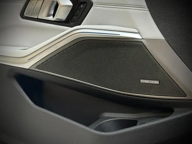 BMW M3 view 14