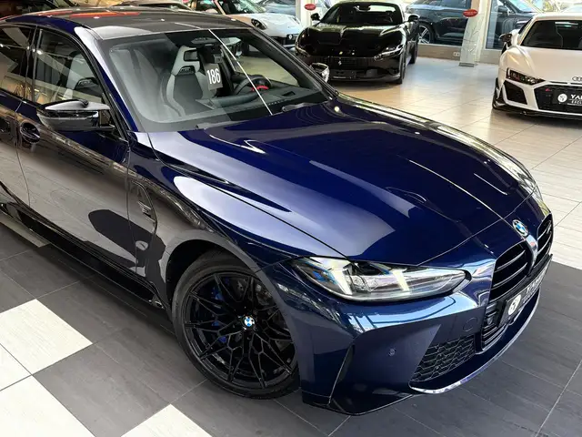 BMW M3 view 6