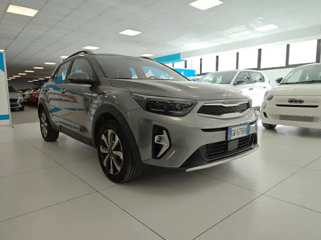Kia Stonic 1.0 t-gdi mhev Urban 100cv mt