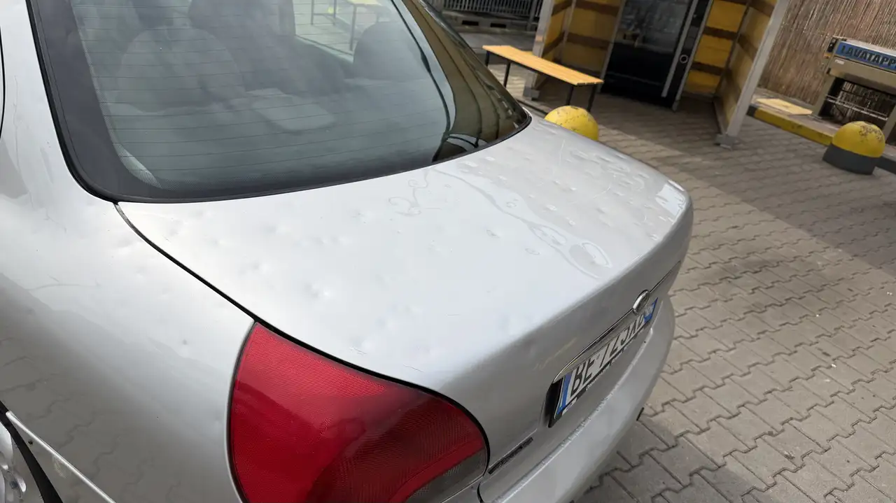 Ford Mondeo 4p 2.5i V6 24v Ghia, foto 10