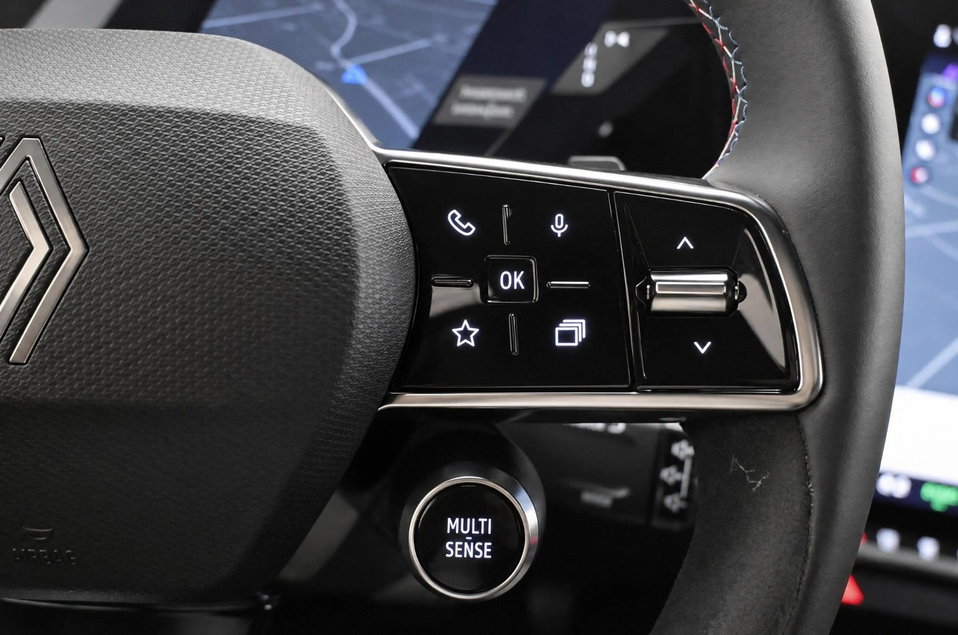 Renault Austral E-Tech full hybrid 200 esprit Alpine | PANORAMADAK — photo 24