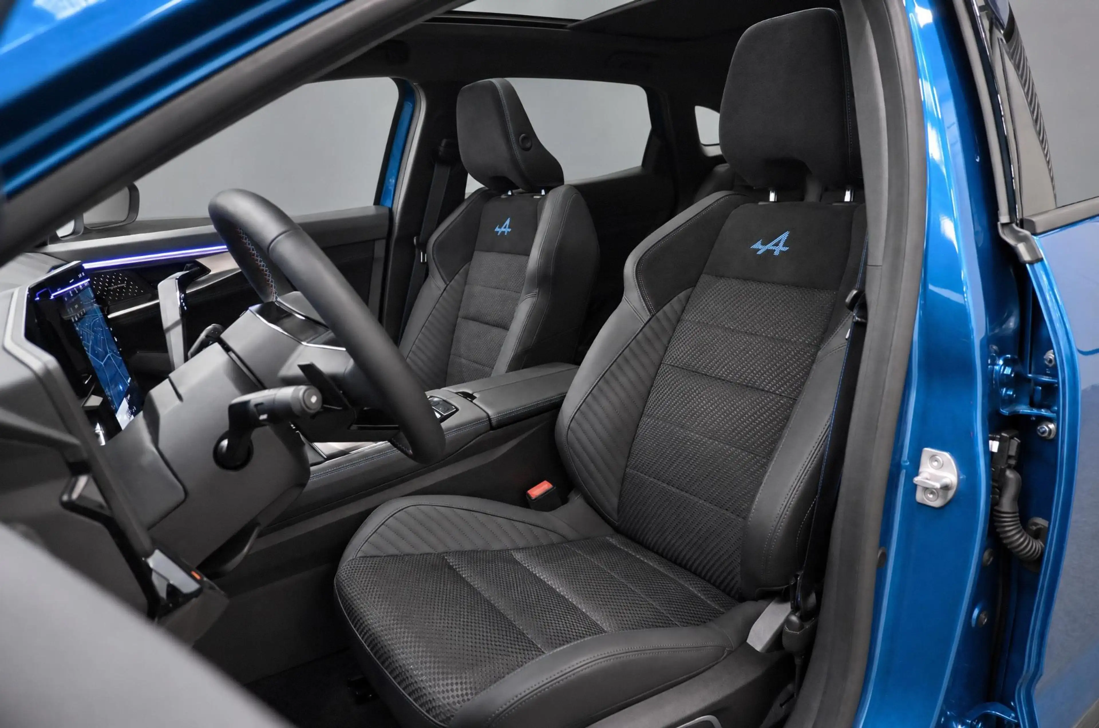 Renault Austral E-Tech full hybrid 200 esprit Alpine | PANORAMADAK — photo 13