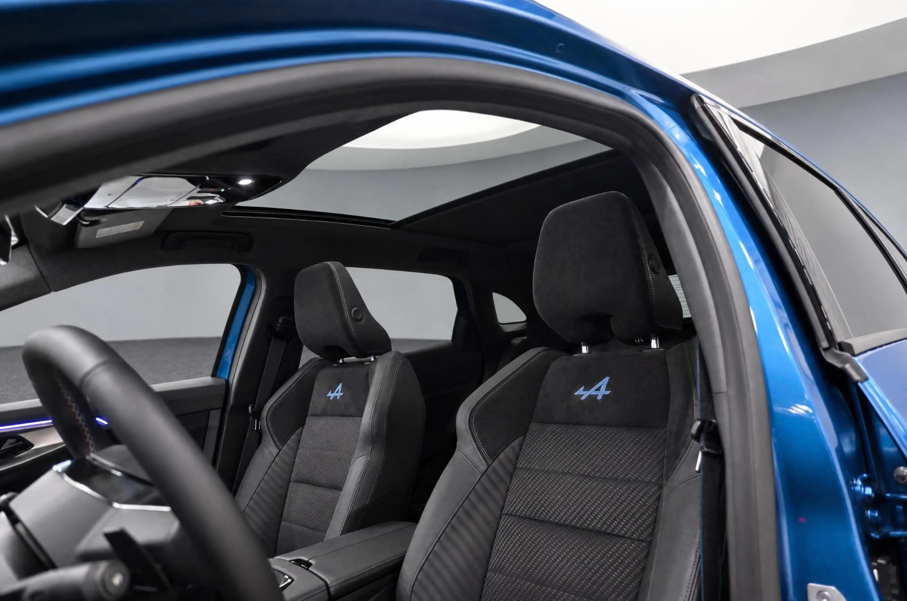 Renault Austral E-Tech full hybrid 200 esprit Alpine | PANORAMADAK — photo 9