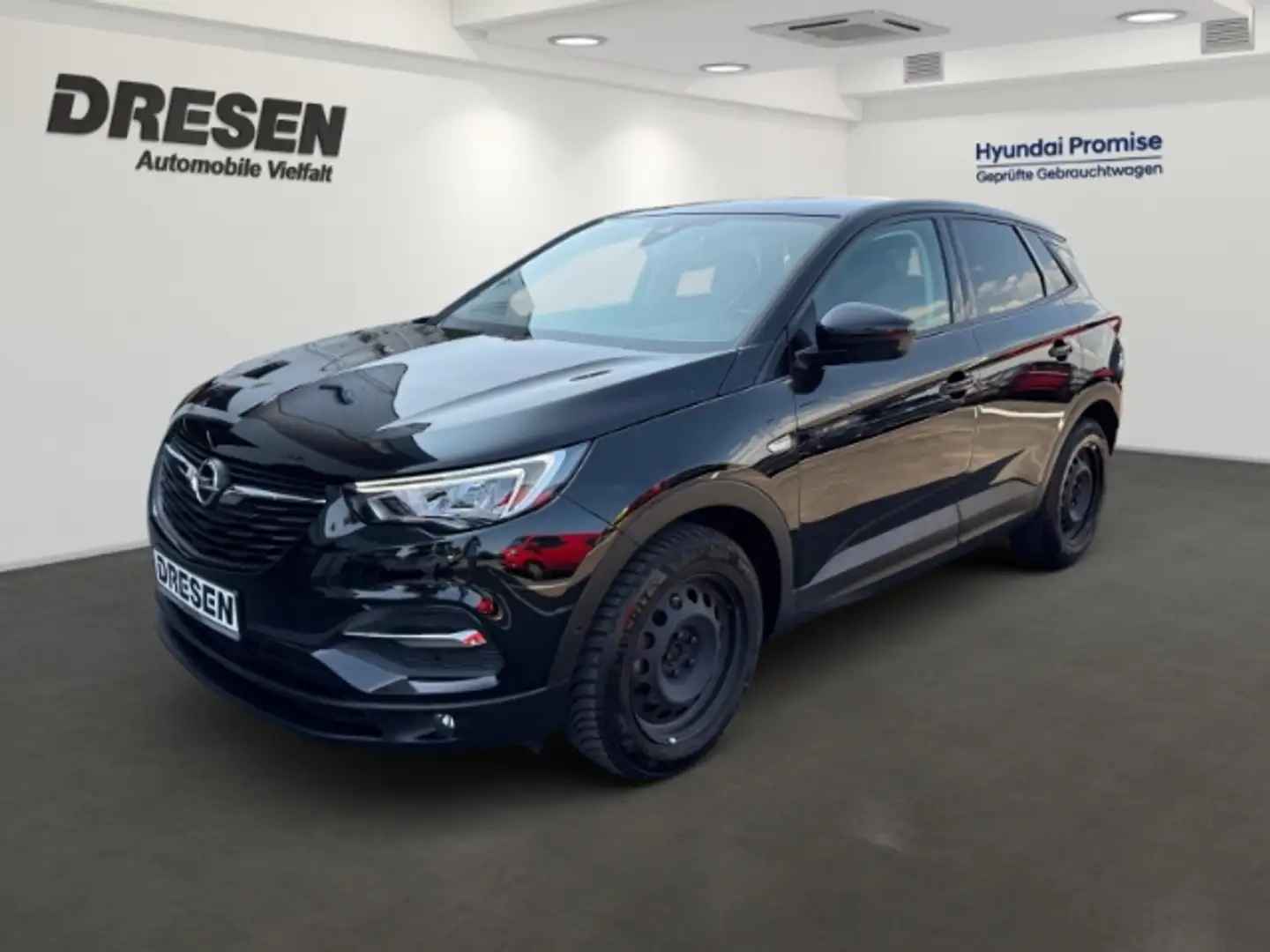 Opel Grandland Turbo EU6d , Edition 1.2 Direct Injection Turbo, 9 Schwarz - 1
