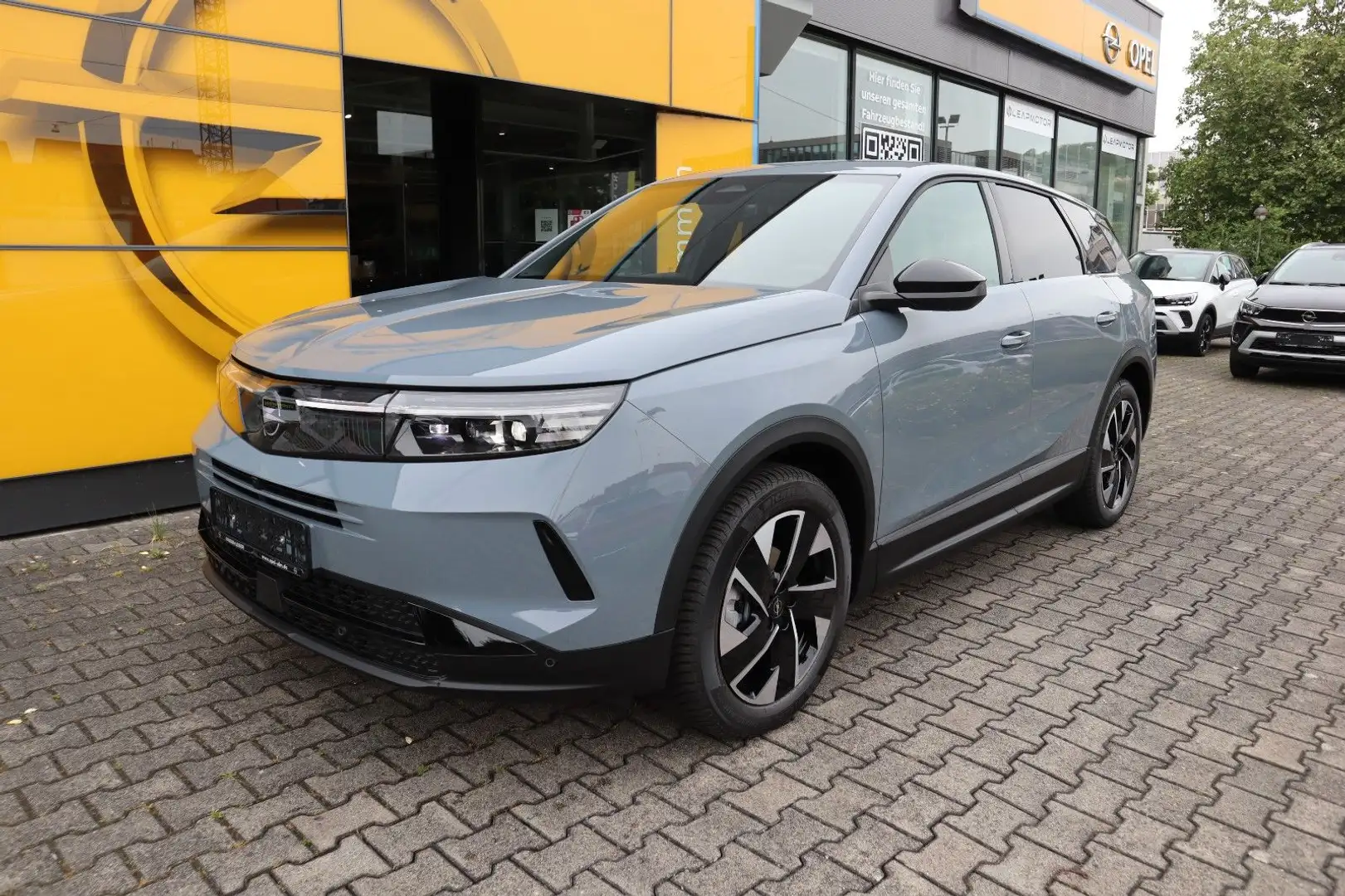 Opel Grandland X Grandland 1.2T eDCT6 GS Tech-P Allwetterreifen Grau - 2
