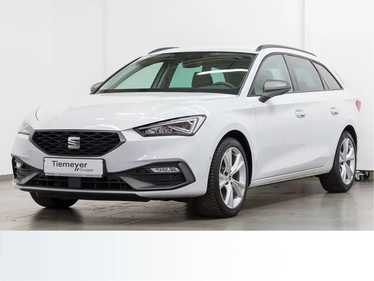 SEAT Leon Sportstourer 1.5 eTSI DSG FR NAVI KAMERA LM Weiß - 2