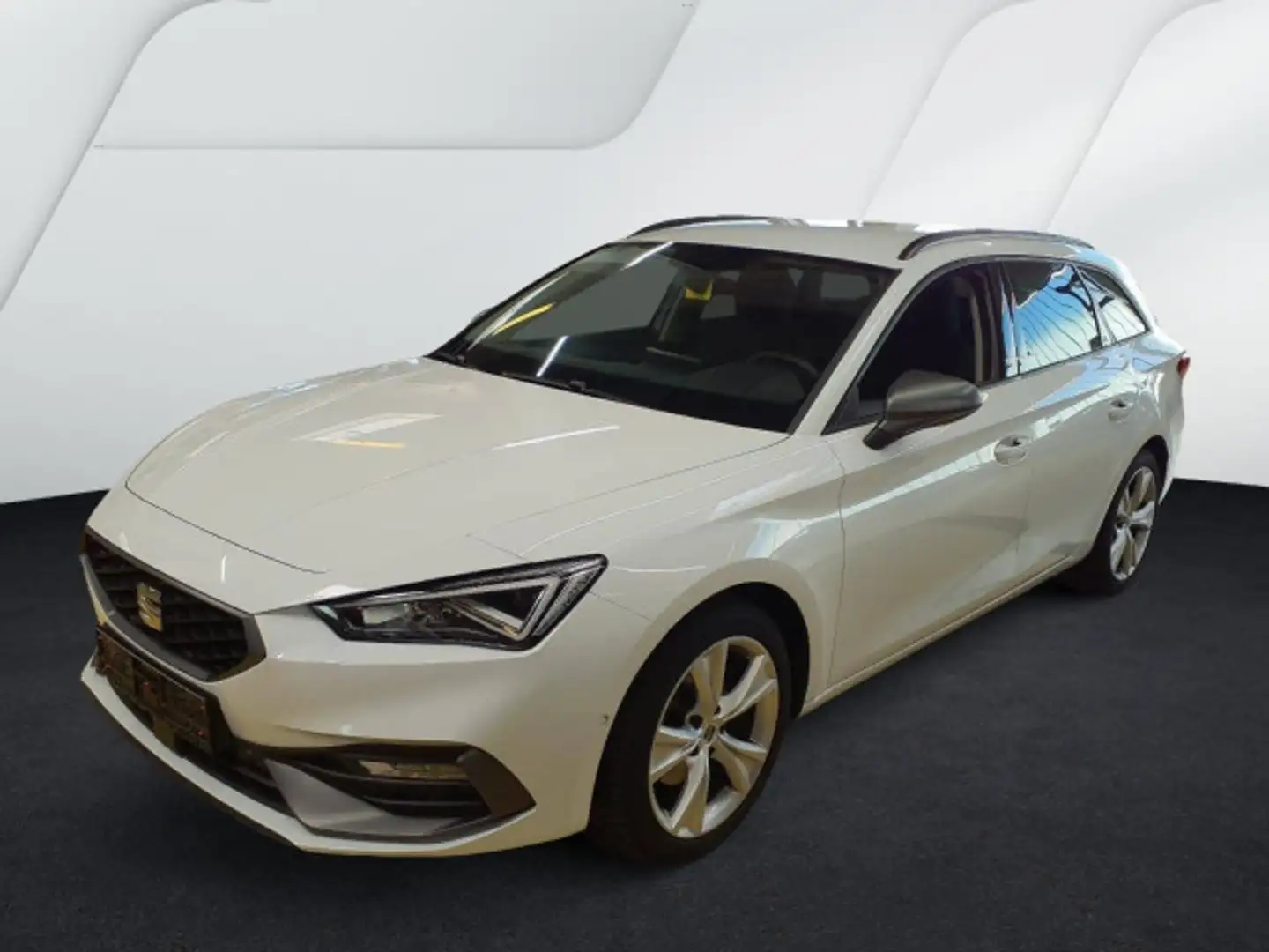 SEAT Leon Sportstourer 1.5 eTSI DSG FR NAVI KAMERA LM Weiß - 2
