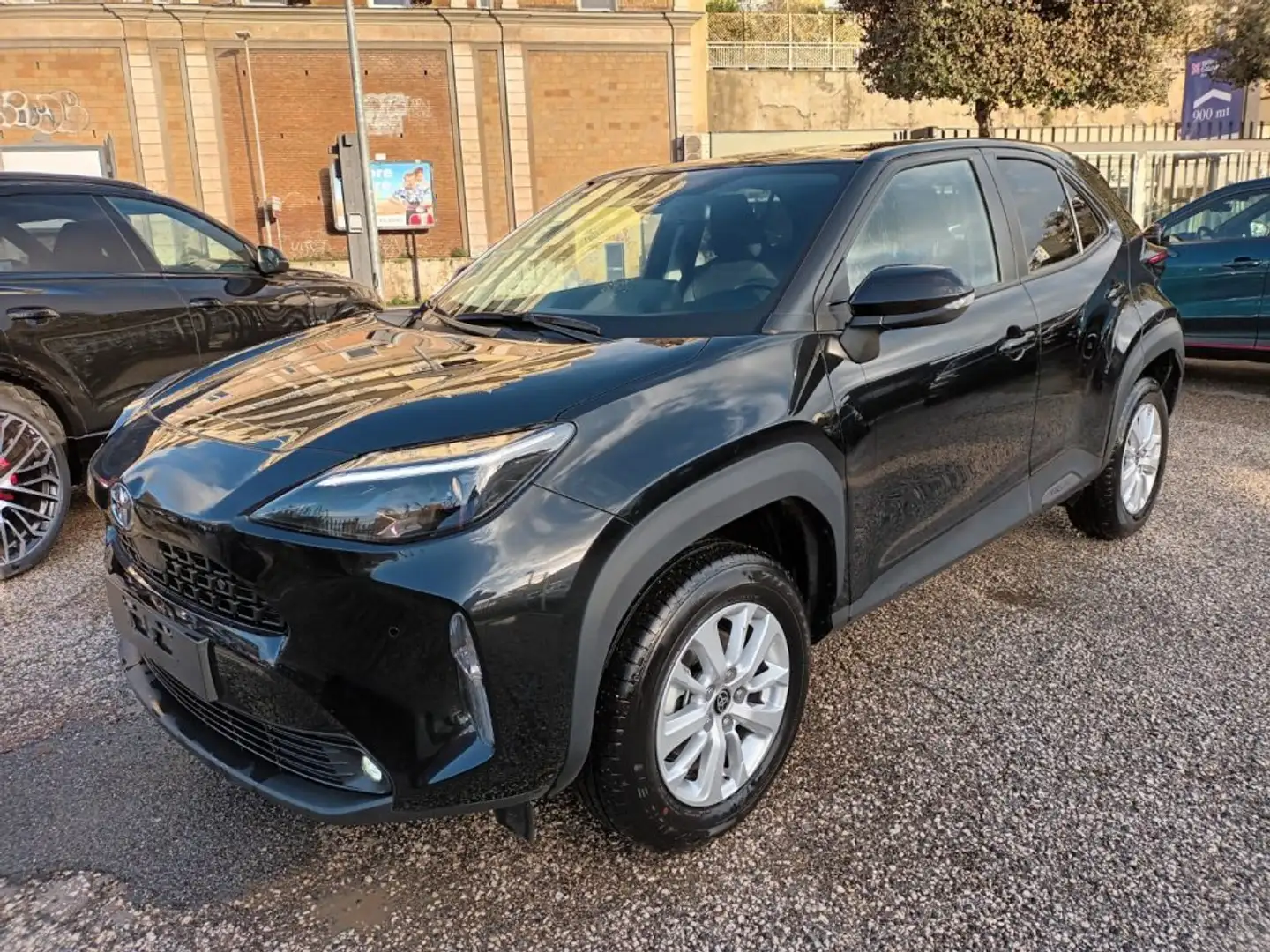 Toyota Yaris Cross 1500 HYBRID BUSINESS AUTOM. NAV CARPLAY CAM ITALIA Nero - 2