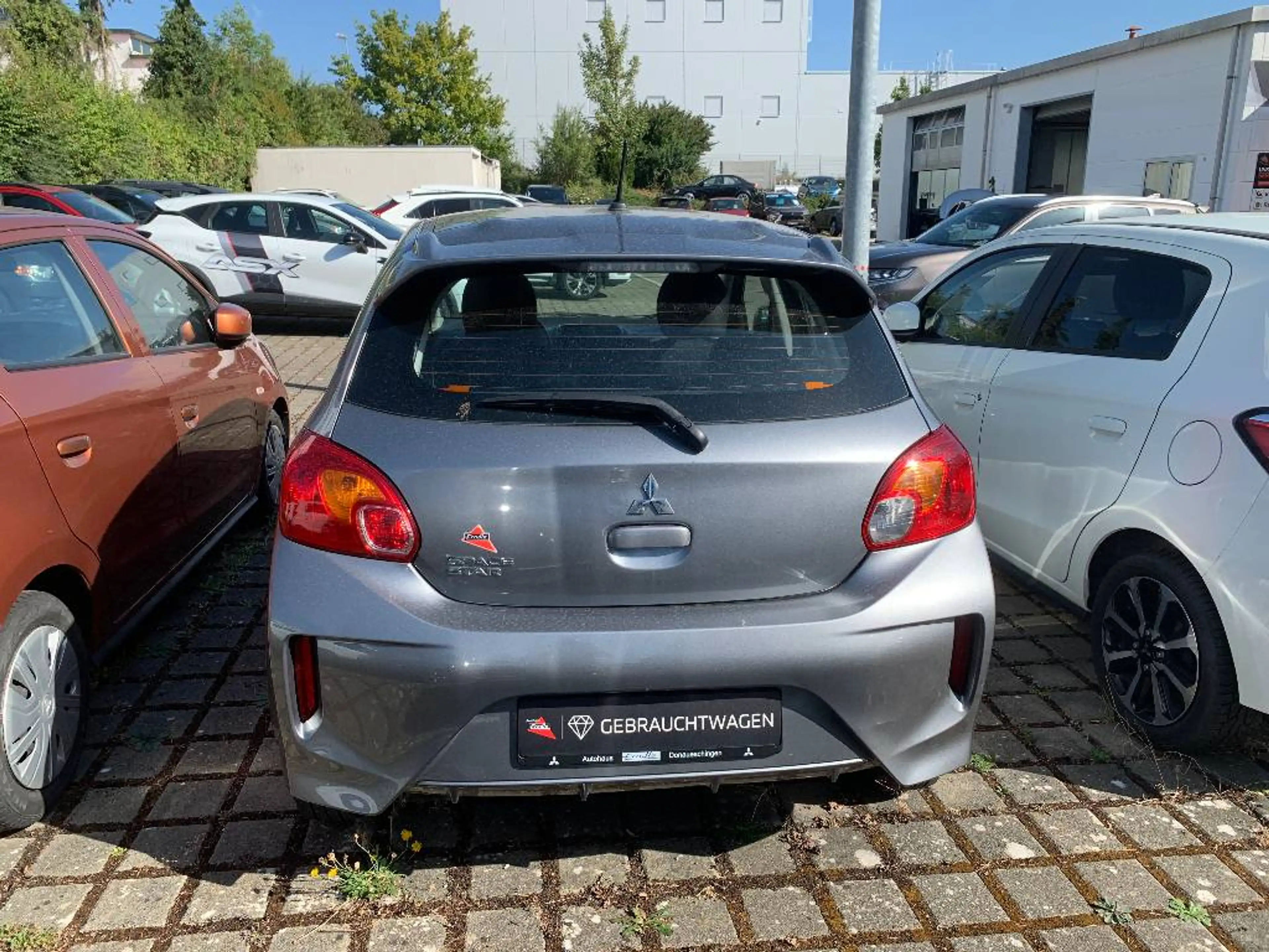 Mitsubishi Space Star Intro Edition 1.0 MIVEC 5-Gang — photo 3