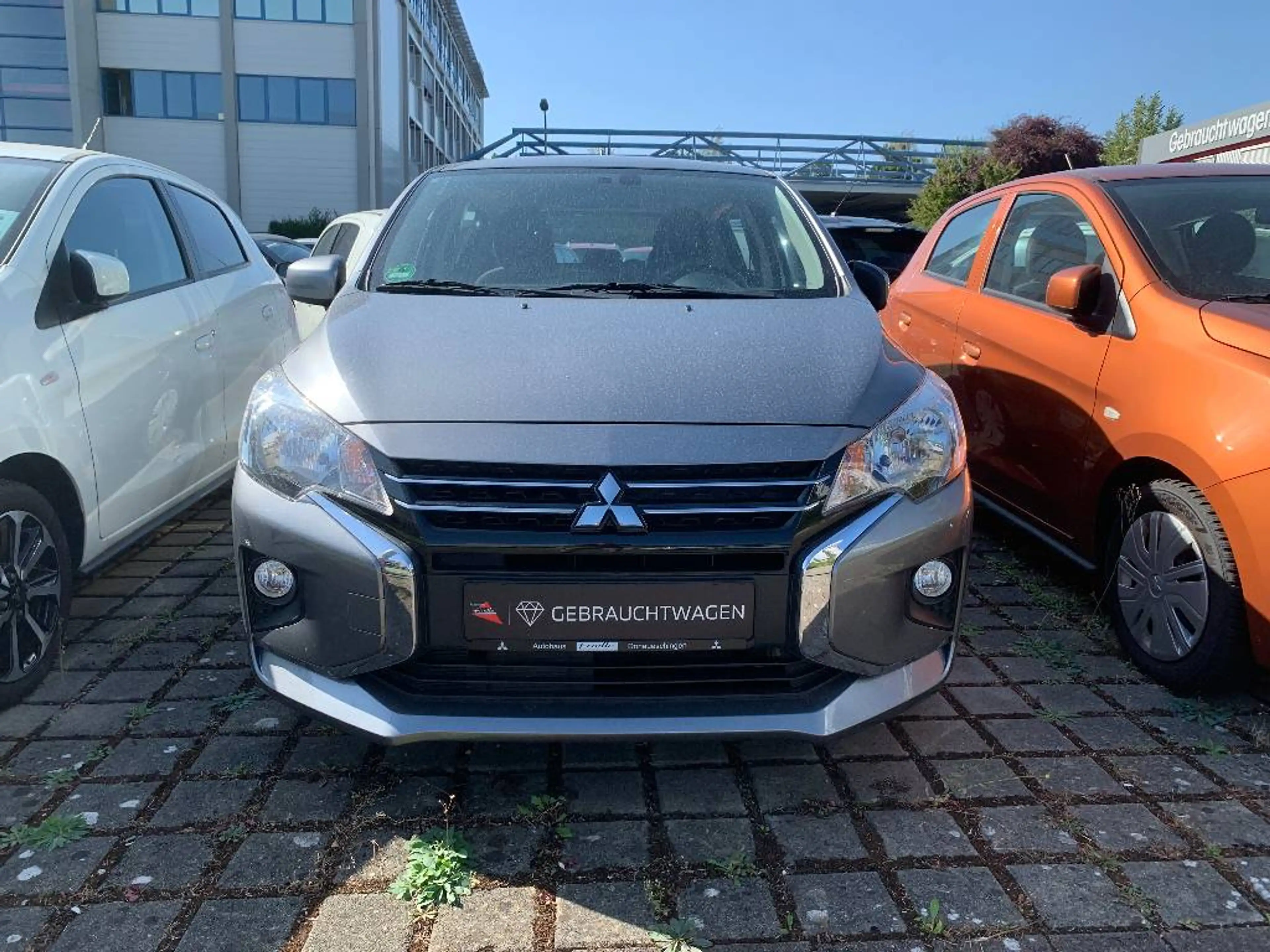 Mitsubishi Space Star Intro Edition 1.0 MIVEC 5-Gang — photo 2