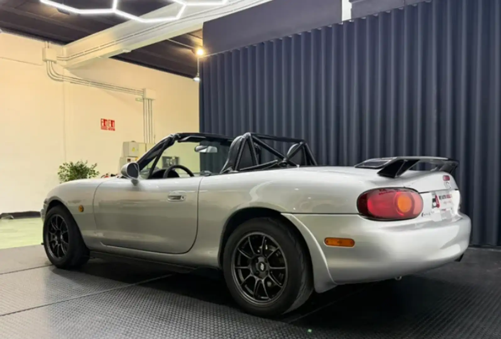Mazda MX-5 1.6 16v FE - 2