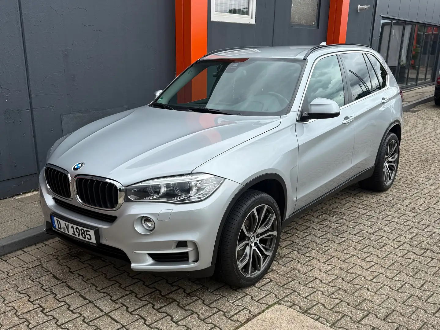 BMW X5 X5 xDrive30d Grau - 1