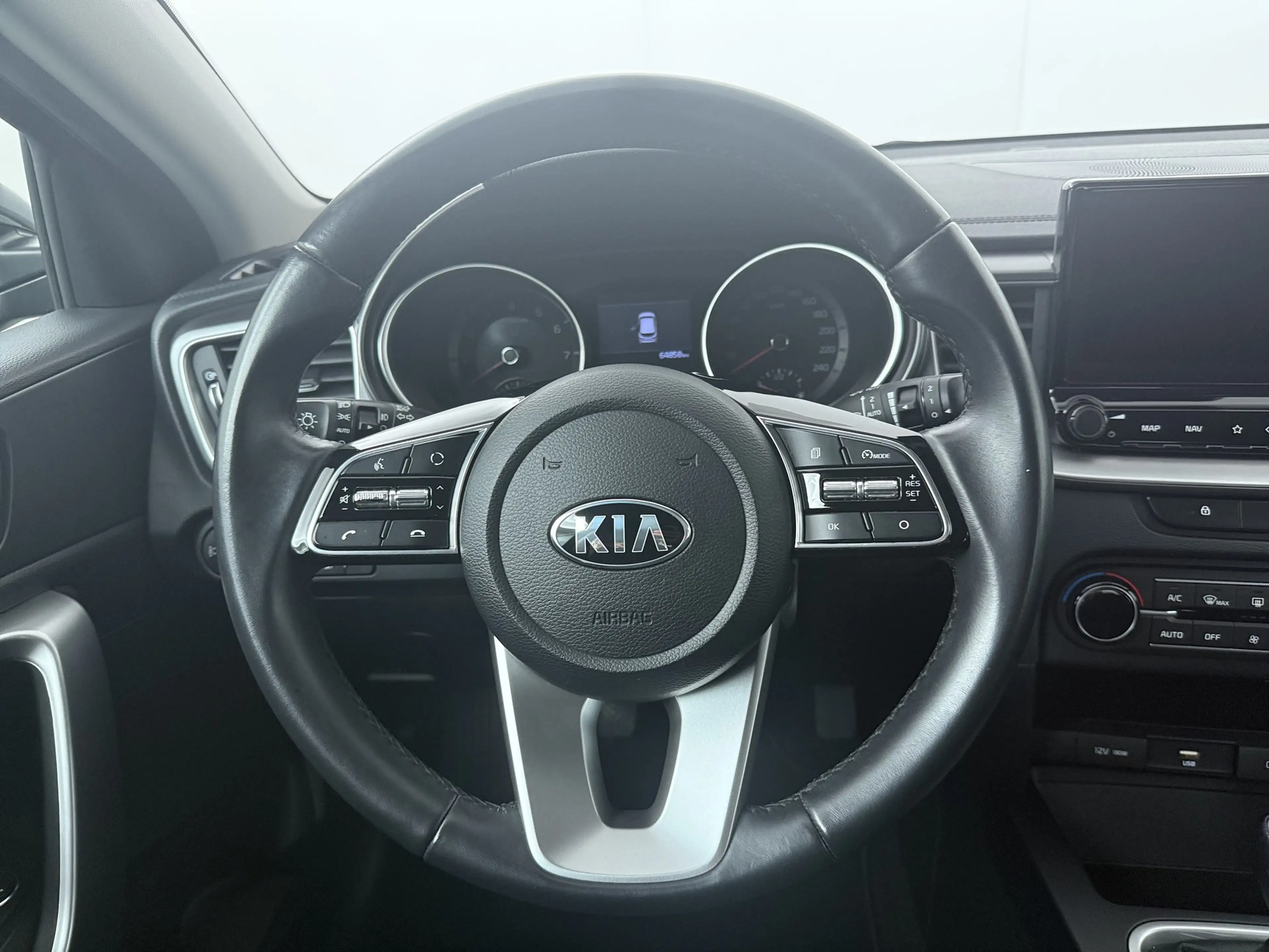 Kia Ceed / cee'd 1.0 T-GDi 120PK DynamicLine 5-d - Navigatie - Came — photo 23