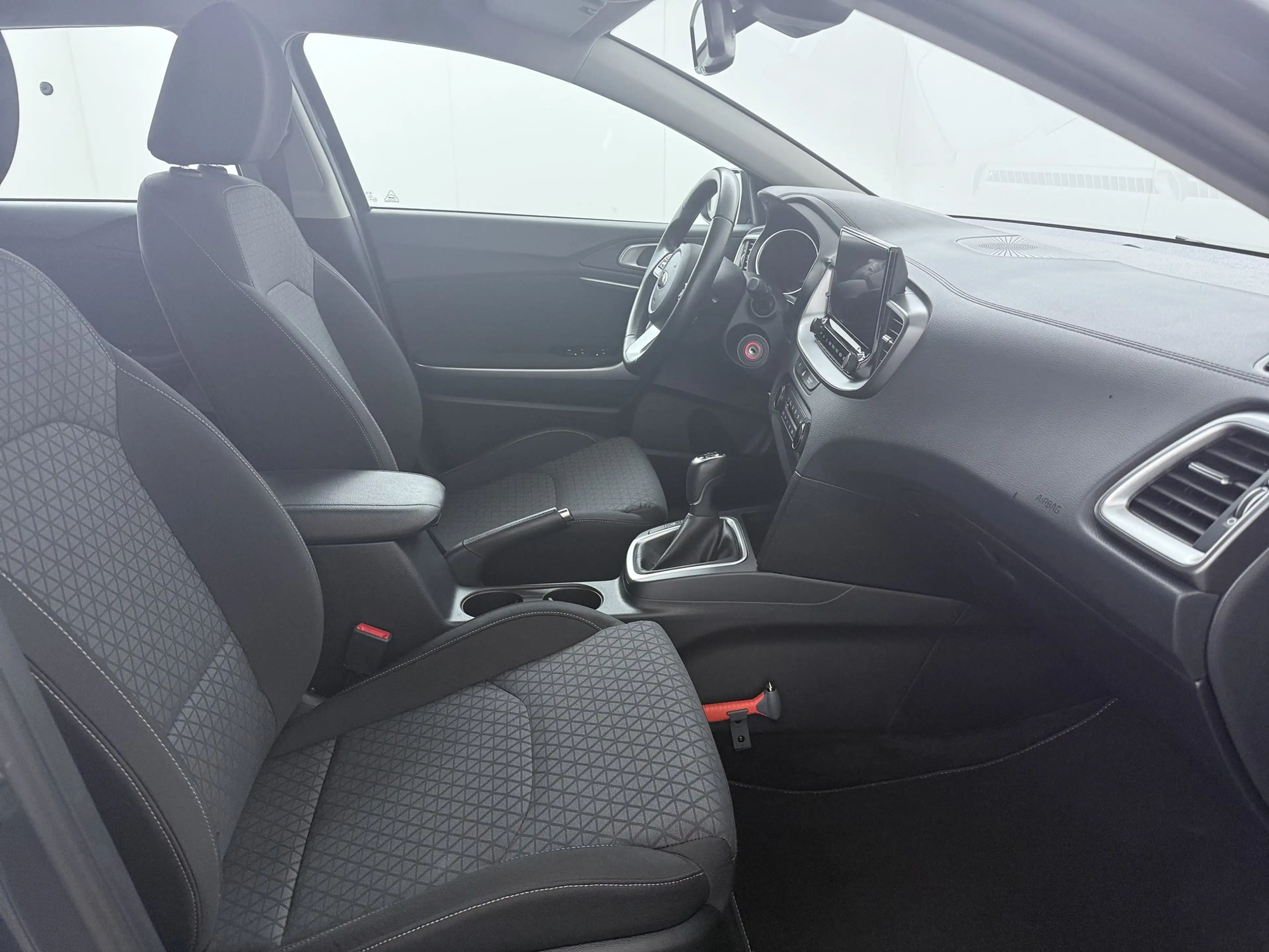 Kia Ceed / cee'd 1.0 T-GDi 120PK DynamicLine 5-d - Navigatie - Came — photo 21