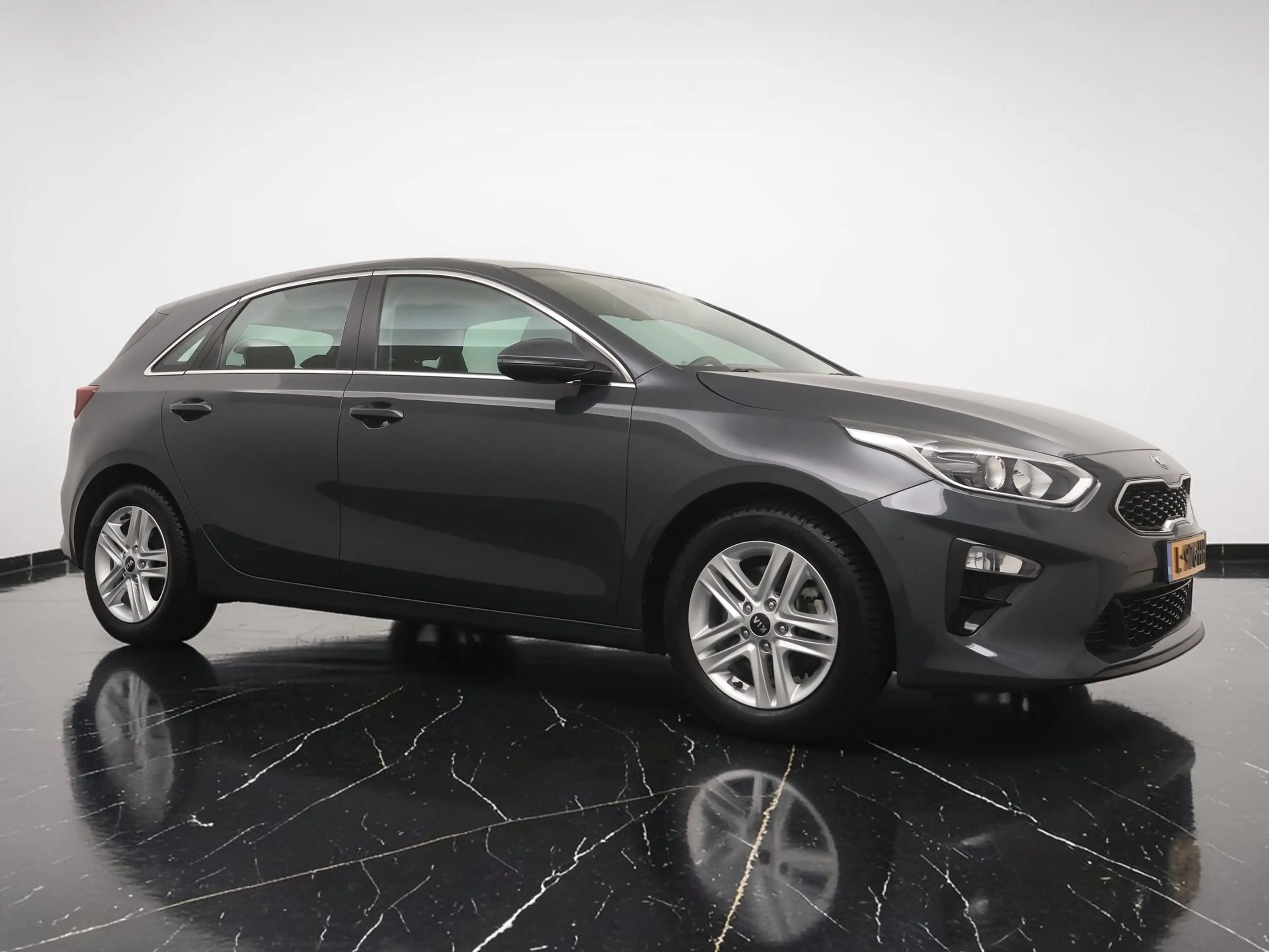Kia Ceed / cee'd 1.0 T-GDi 120PK DynamicLine 5-d - Navigatie - Came — photo 11