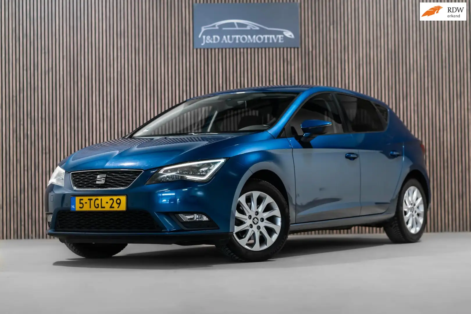 SEAT Leon 1.2 TSI Style Business Bleu - 1