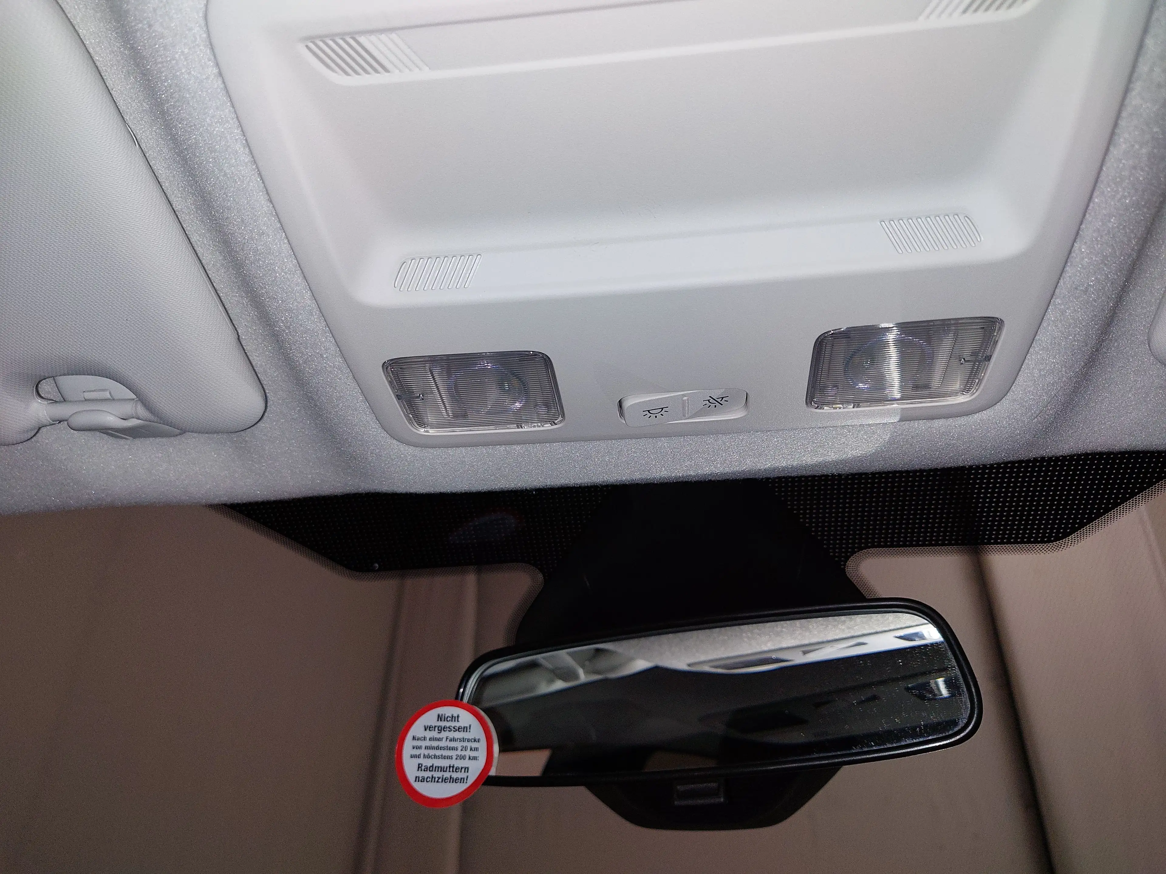 Ford Fiesta 1.0 EB Titanium SHZ PDC LED TEMPOMAT — photo 13
