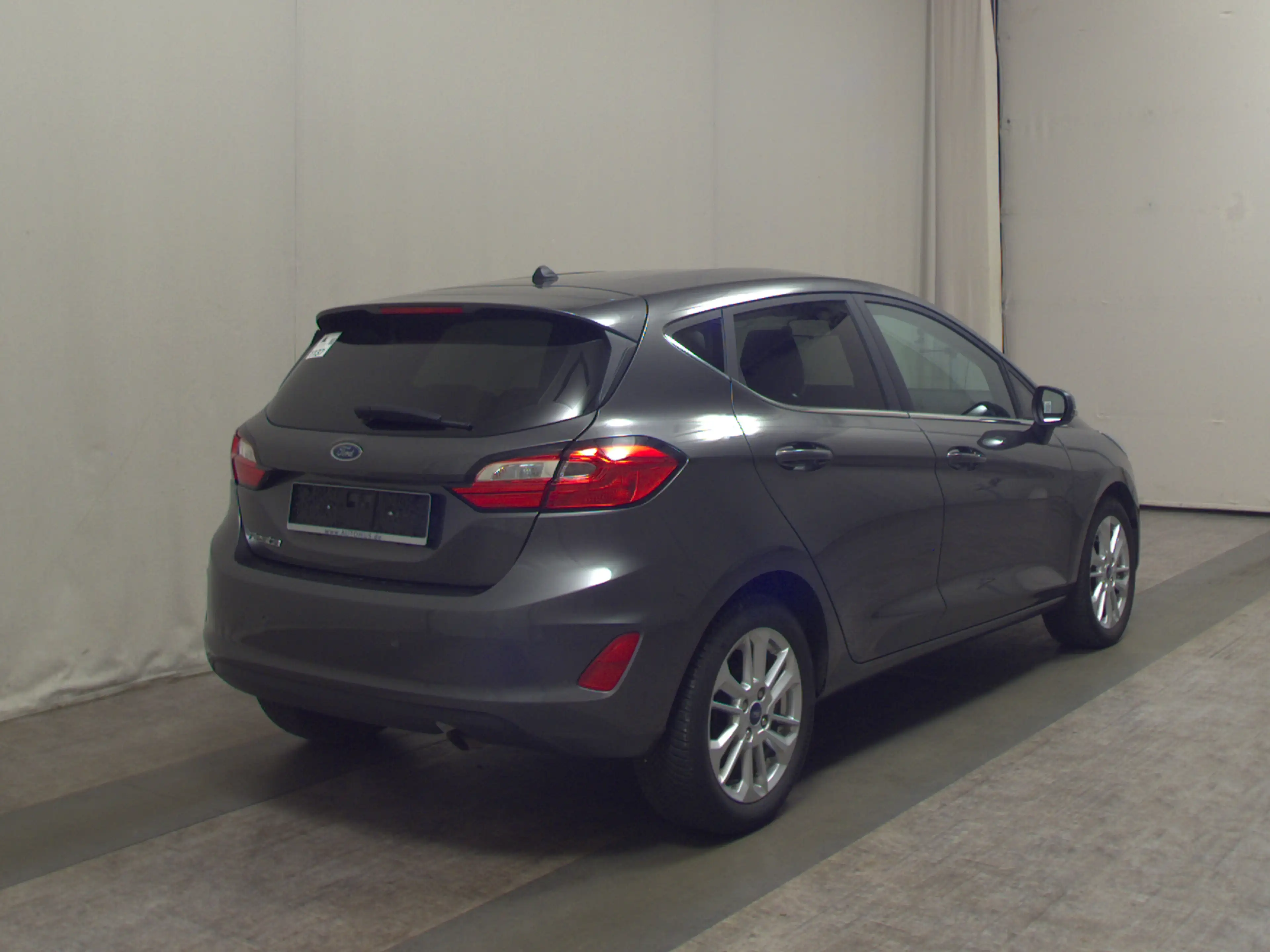 Ford Fiesta 1.0 EB Titanium SHZ PDC LED TEMPOMAT — photo 4