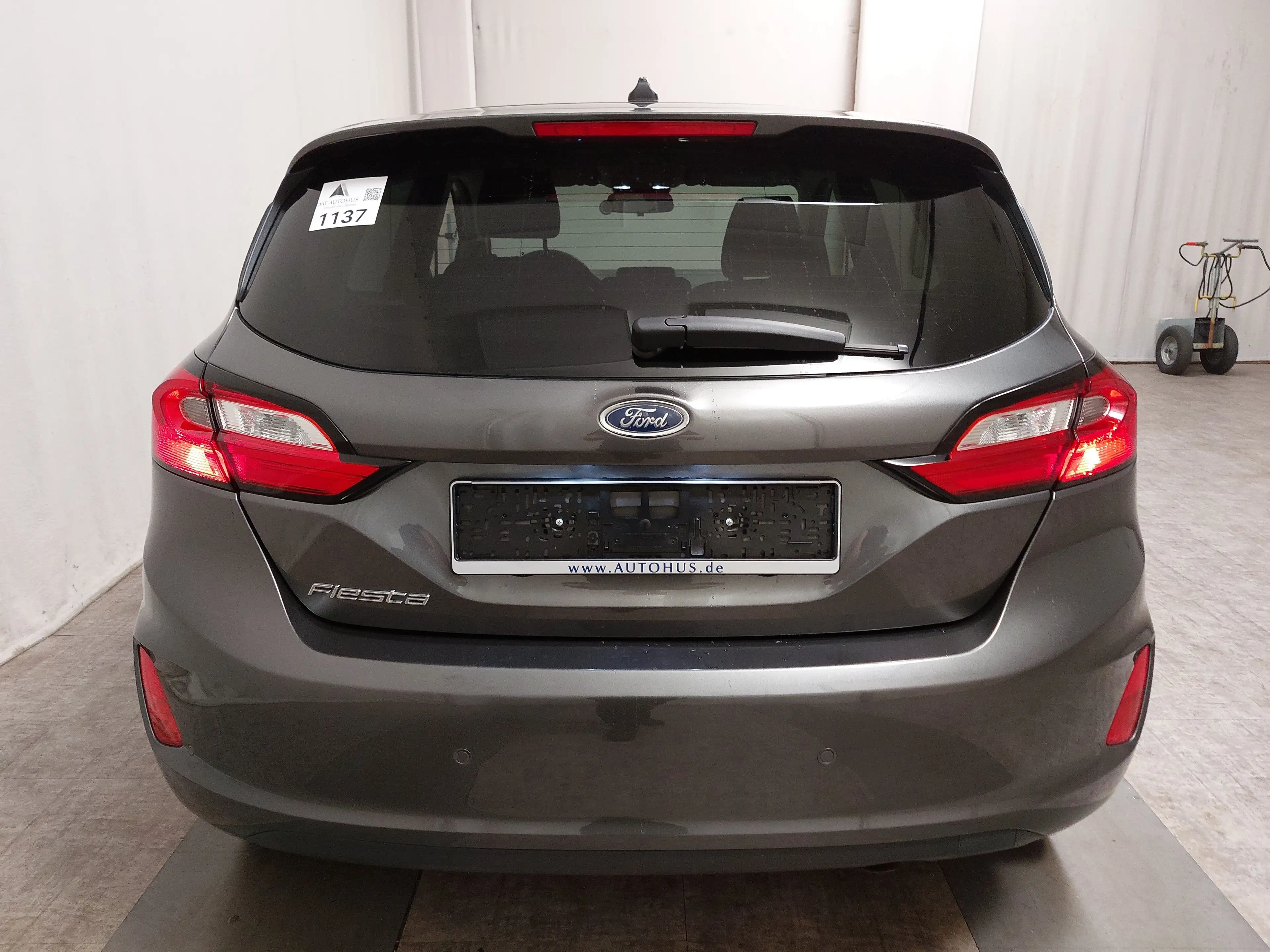 Ford Fiesta 1.0 EB Titanium SHZ PDC LED TEMPOMAT — photo 14