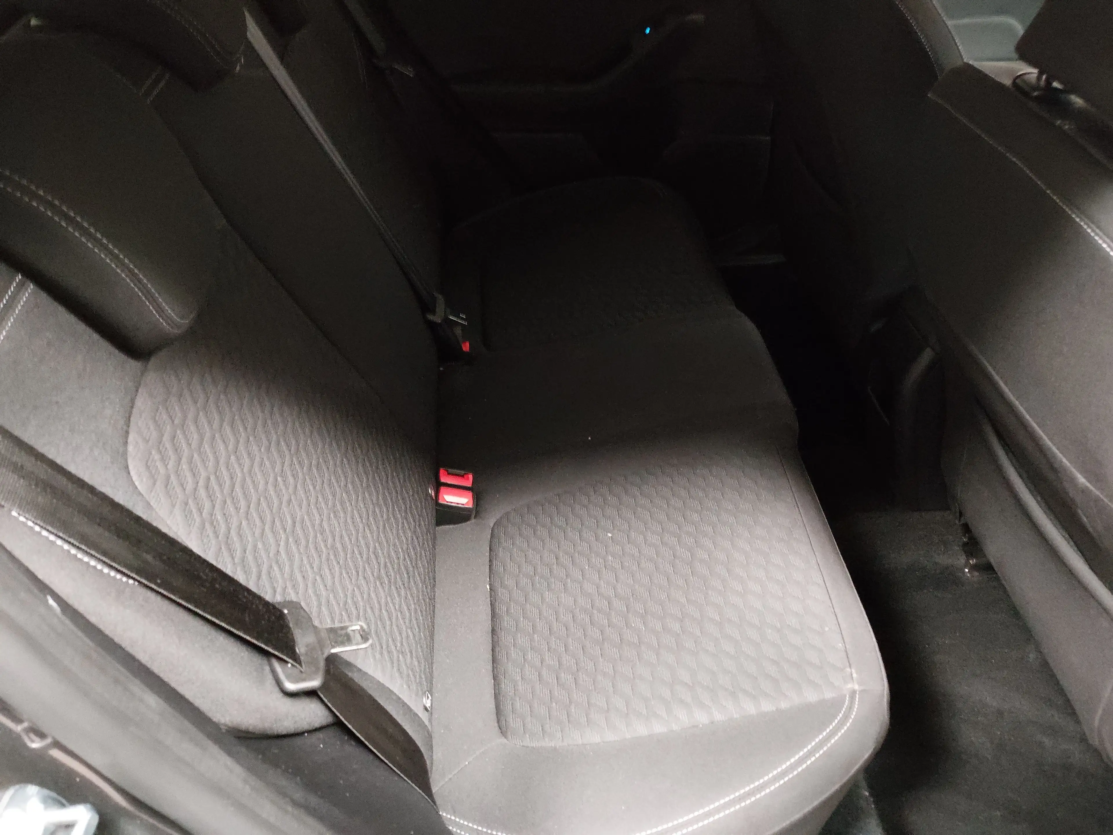 Ford Fiesta 1.0 EB Titanium SHZ PDC LED TEMPOMAT — photo 12