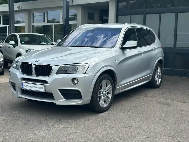 BMW X3 xDrive 20d  M-Paket / Ahk / Tüv bis 01/2027