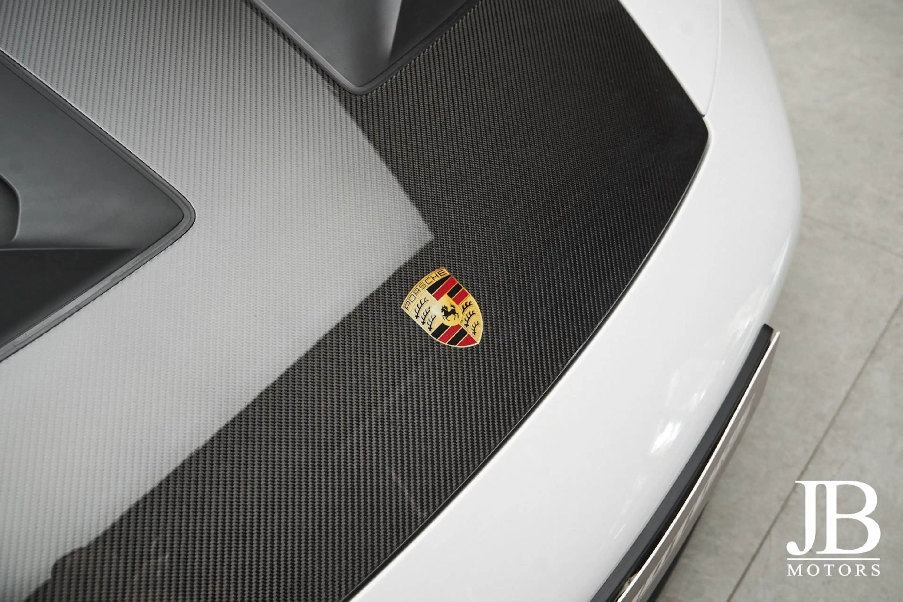 Porsche 992 .1 GT3 RS Sonderwunsch Weissach PCCB Lift LED — photo 9