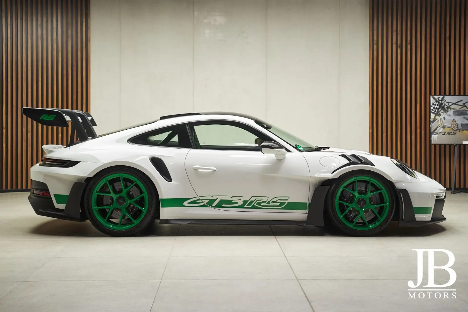 포르쉐 911 GT3 RS 2025 흰색 사진 3