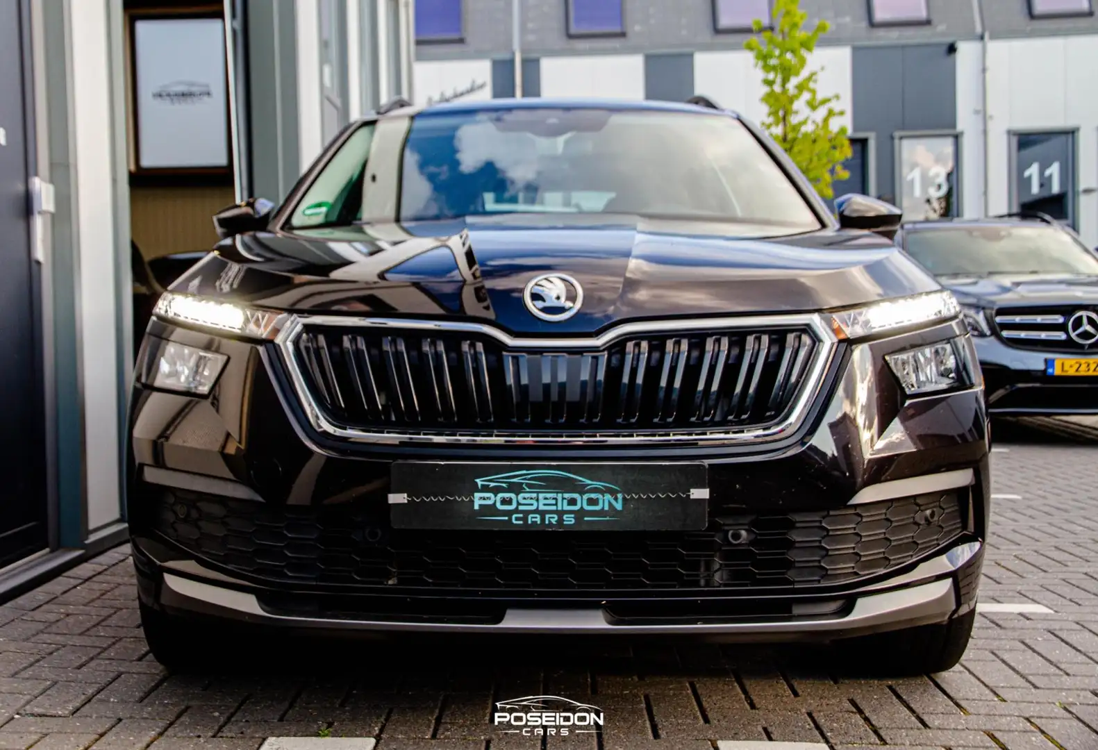 Skoda Kamiq 1.0 TSI ACHTERUITRIJCAMERA | STOELVERWARMING | KEY Zwart - 2